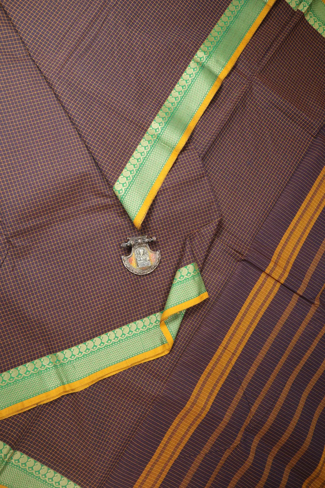 coffee-brown-mango-checked-saree-ck002870-a