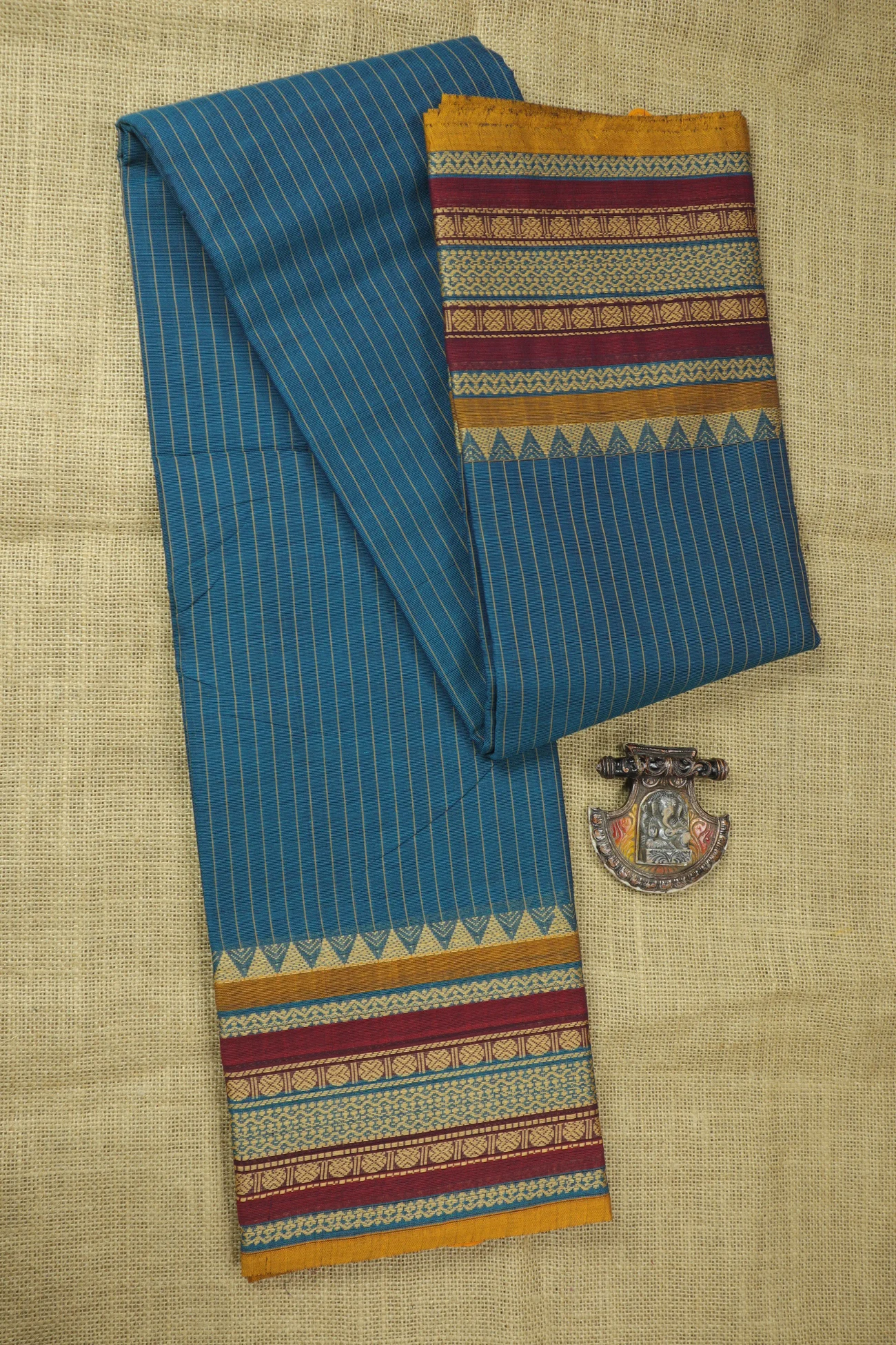 blue-temple-ruthratcham-zigzag-checked-saree-ck002842-a