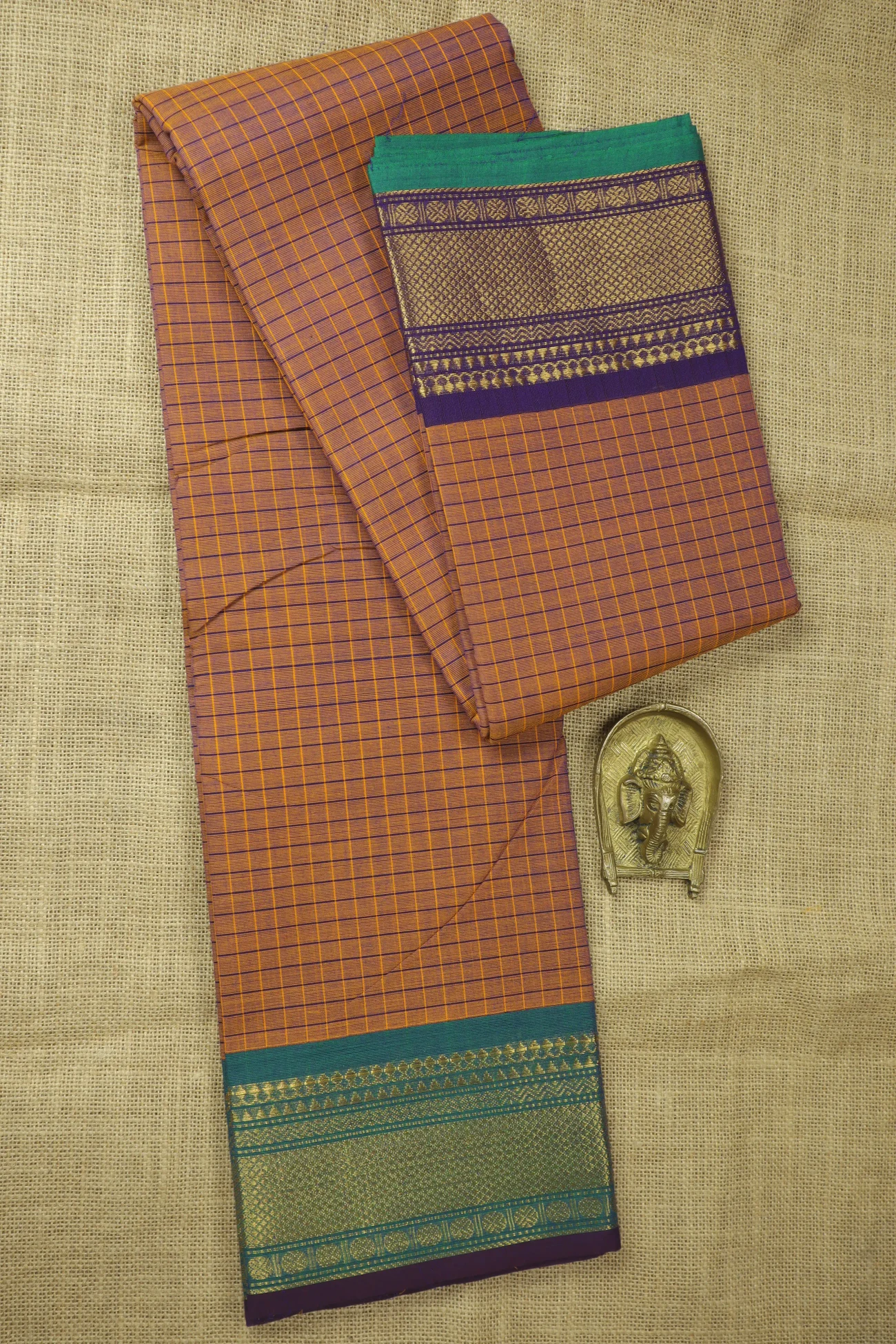 pale-violet-red-ruthratcham-zigzag-leaf-checked-saree-ck002853-a