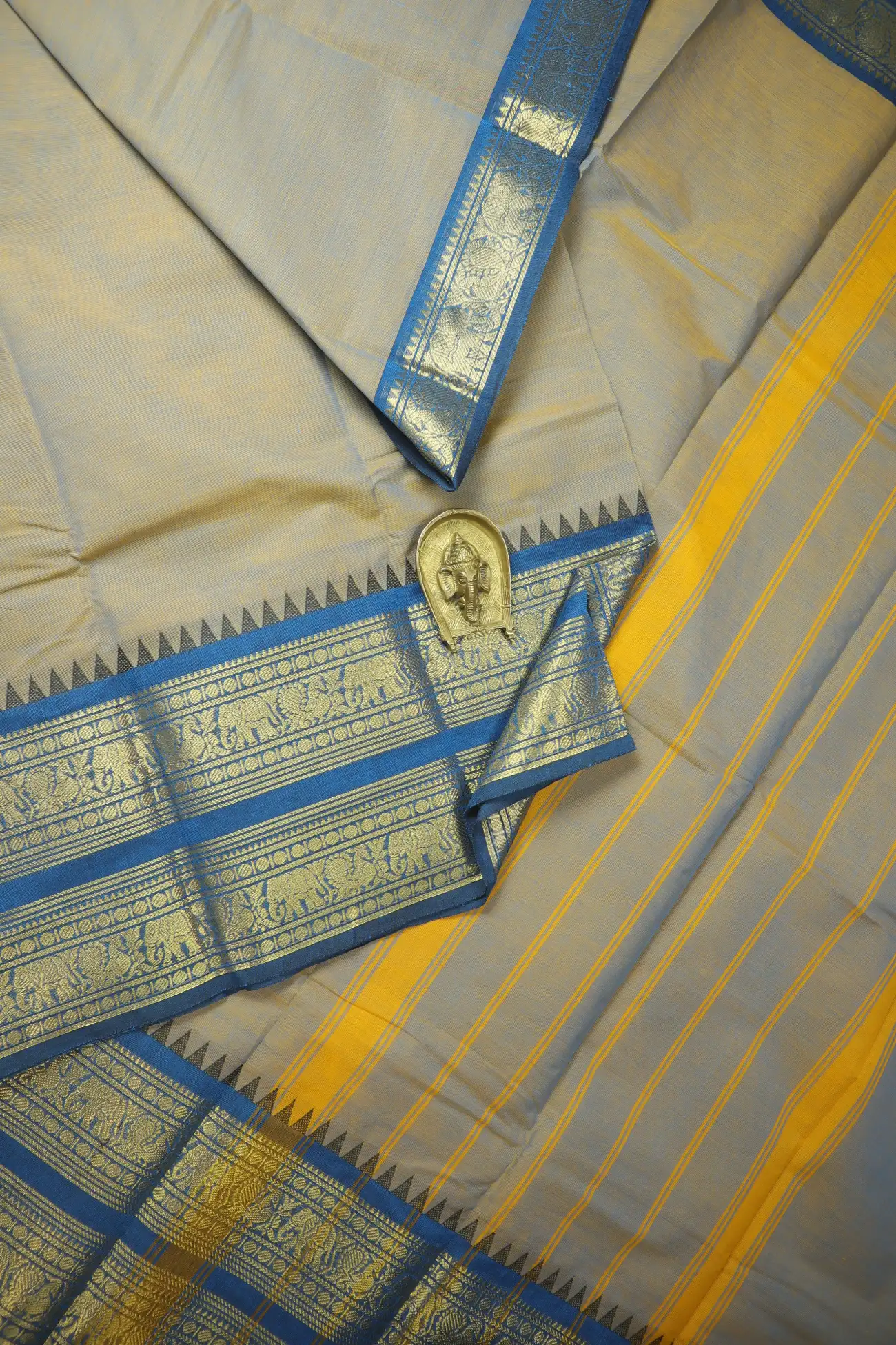 light-steel-blue-peacock-elephant-grand-chettinad-saree-gc002946-a