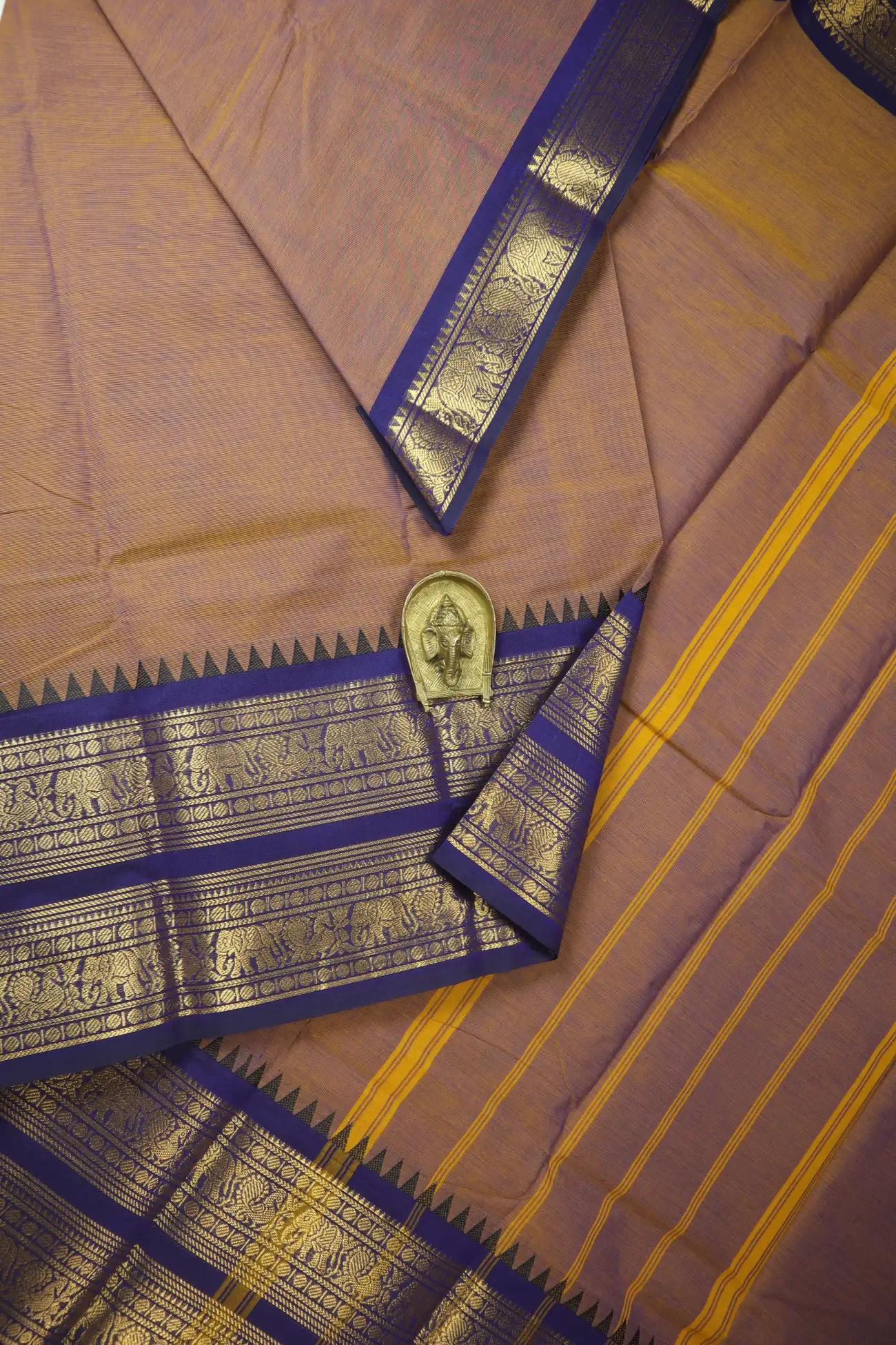 brown-peacock-elephant-grand-chettinad-saree-gc002900-a