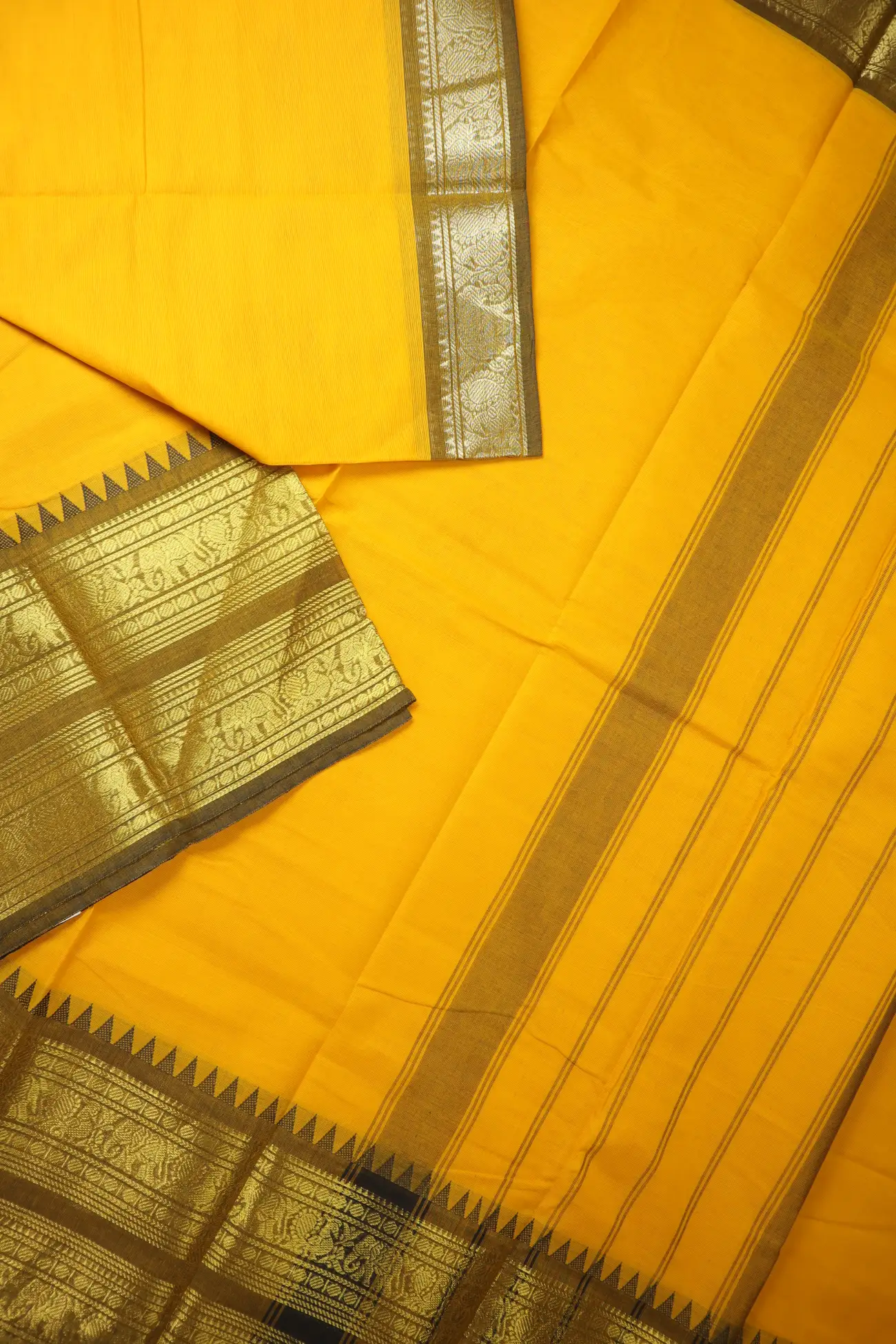 mango-yellow-peacock-elephant-grand-chettinad-saree-gc002947-b