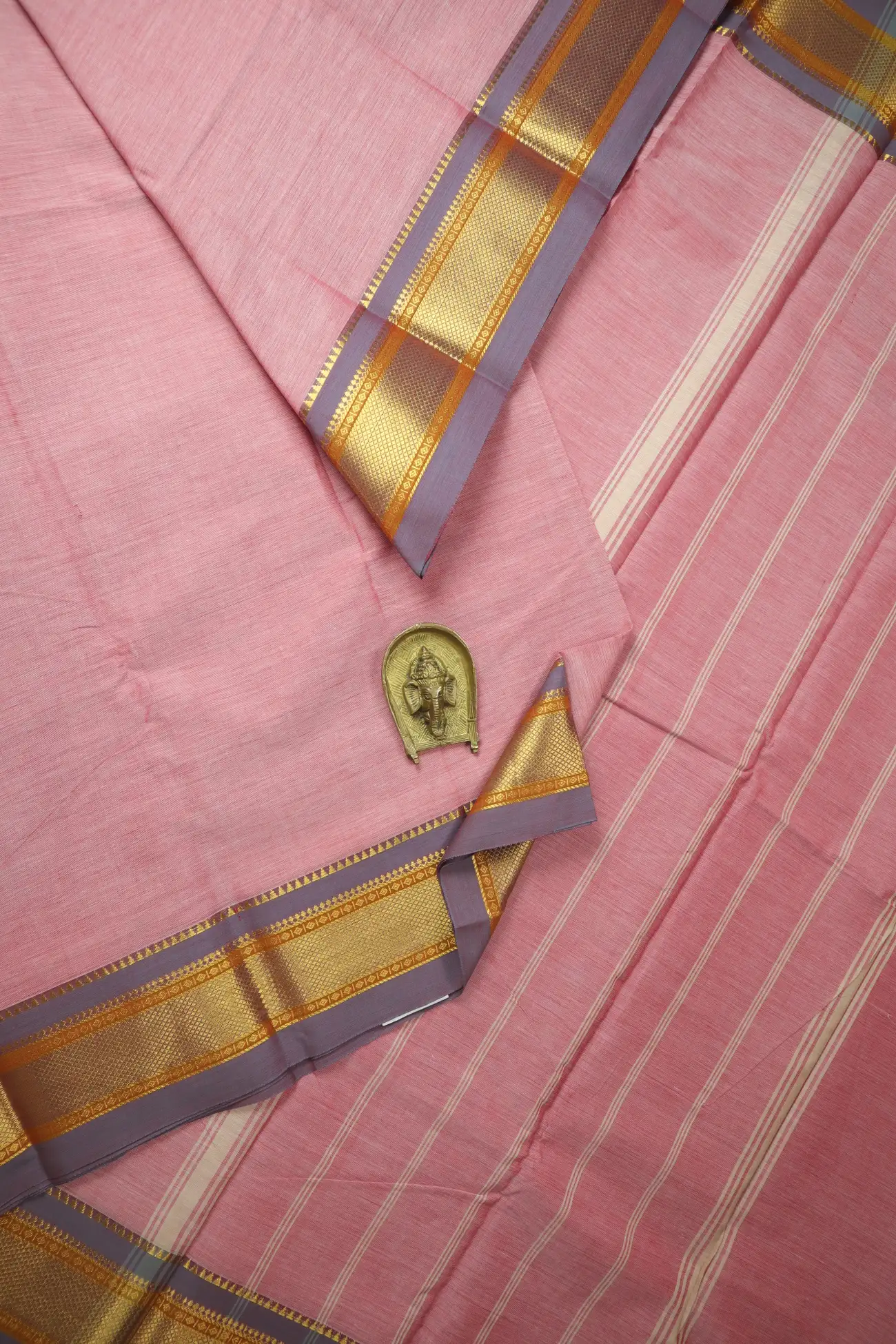 pink-bavanji-border-kundavai-saree-kun000124-a