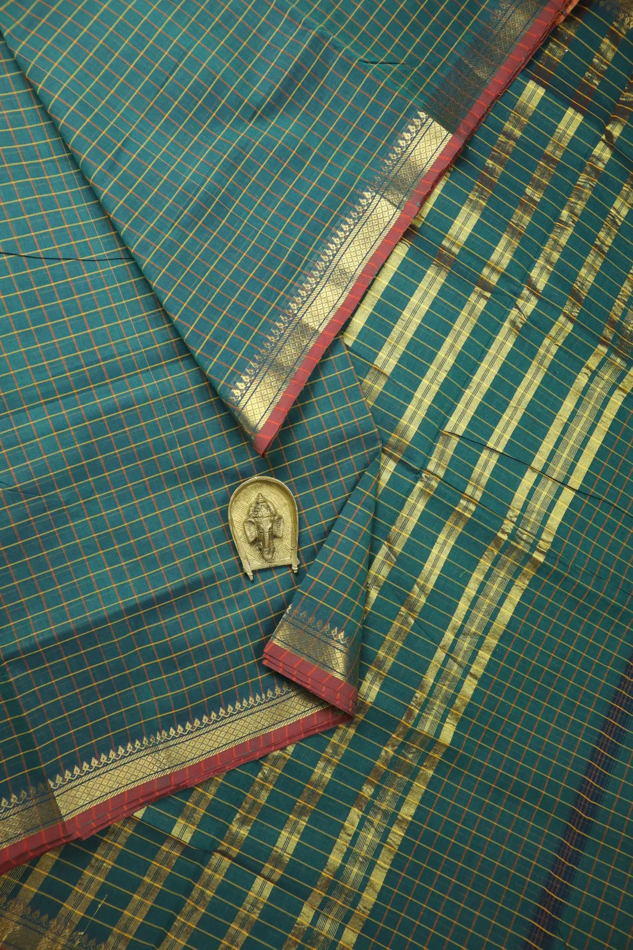 dark-green-mayil-kan-chettinad-madisar-ny000983-a