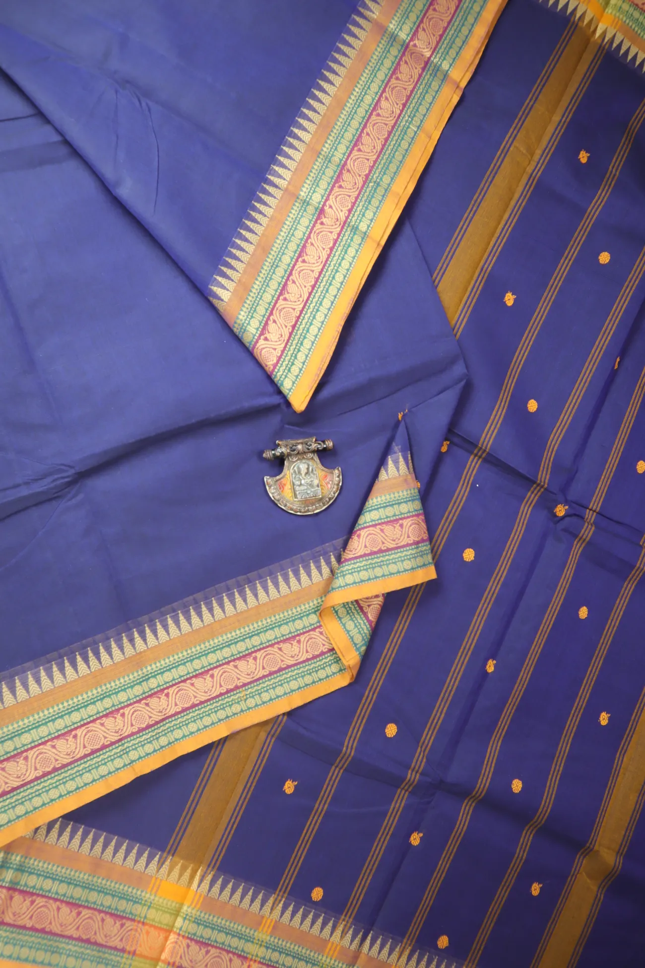 blue-temple-ruthratcham-grand-chettinad-saree-gc002942-a