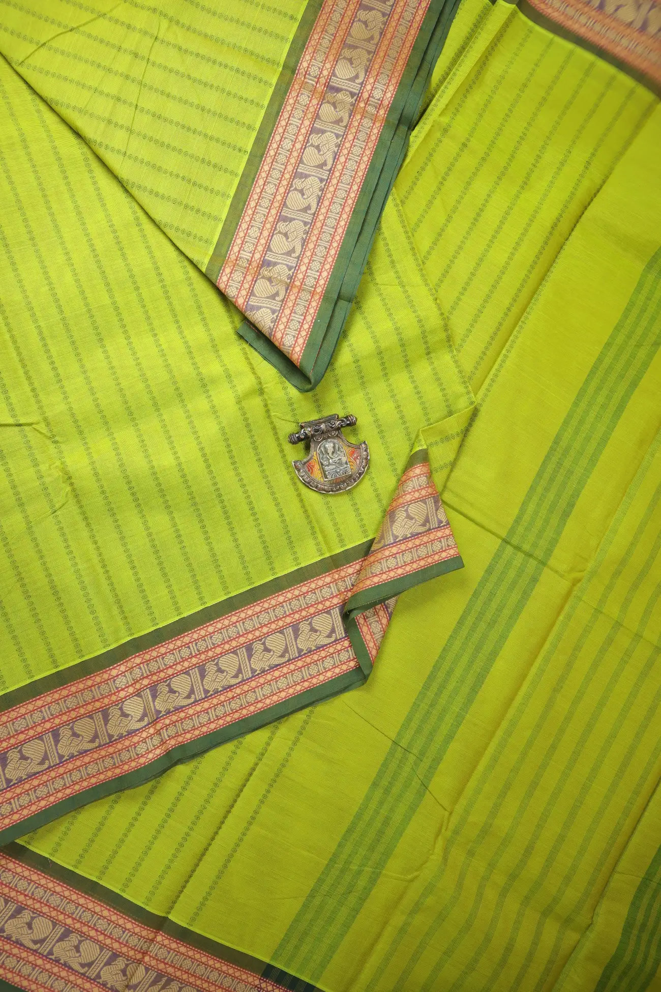 green-peacock-ruthratcham-grand-chettinad-saree-gc002932-a
