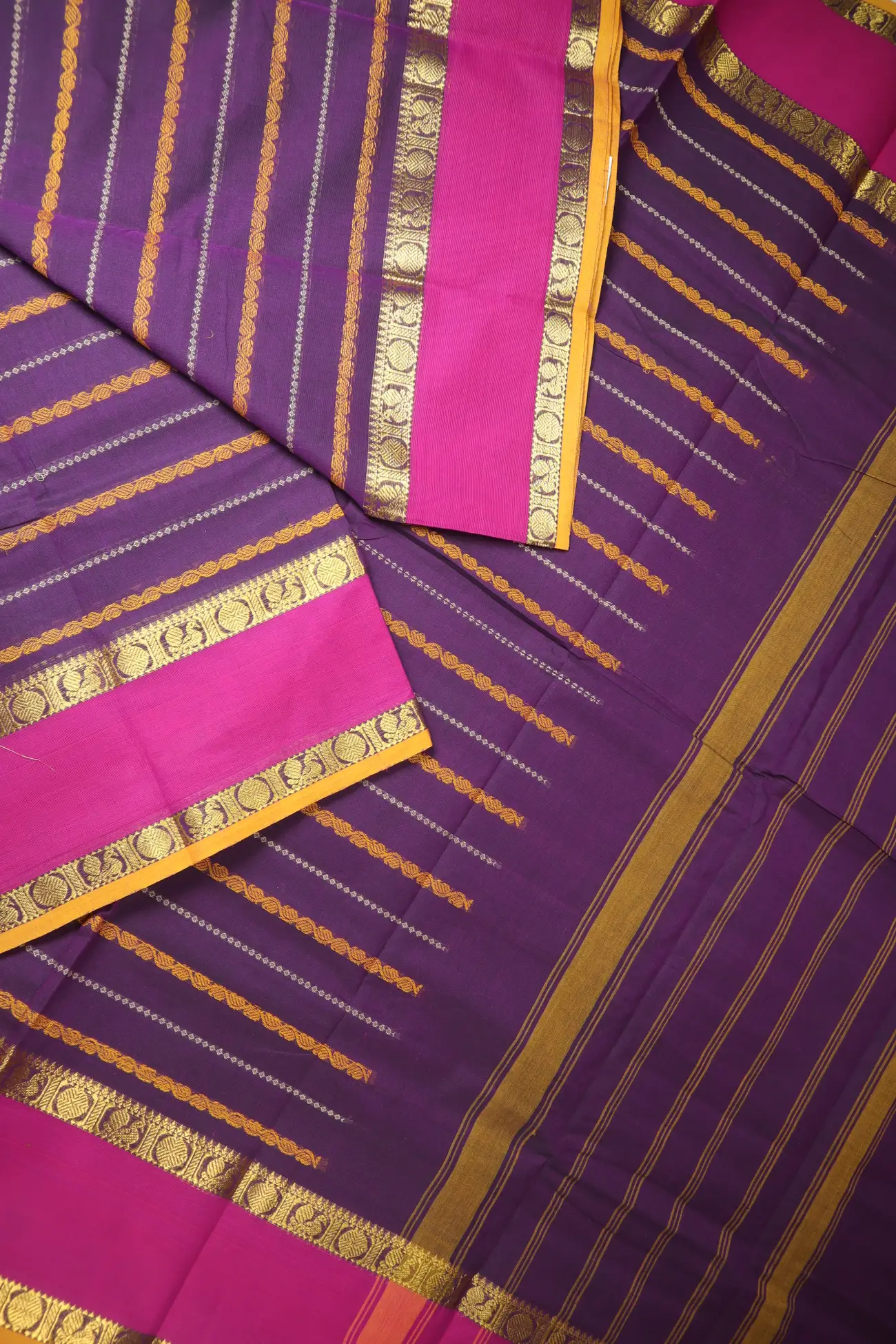 purple-veldhari-rettai-pettu-grand-chettinad-saree-gc002913-b