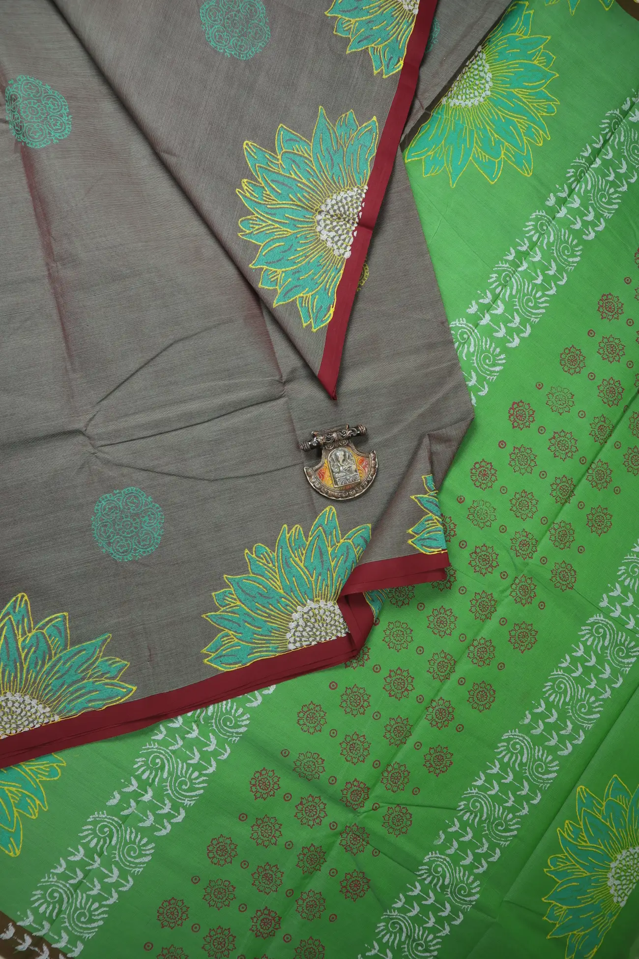 grey-flower-chettinad-printed-saree-cp000112-a