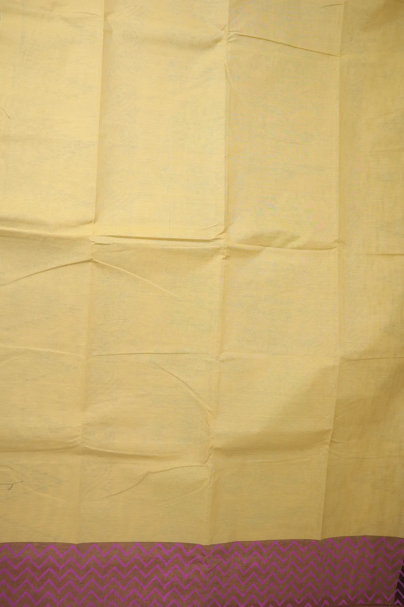 dim-gray-leaf-zigzag-chettinad-printed-saree-cp000123-d
