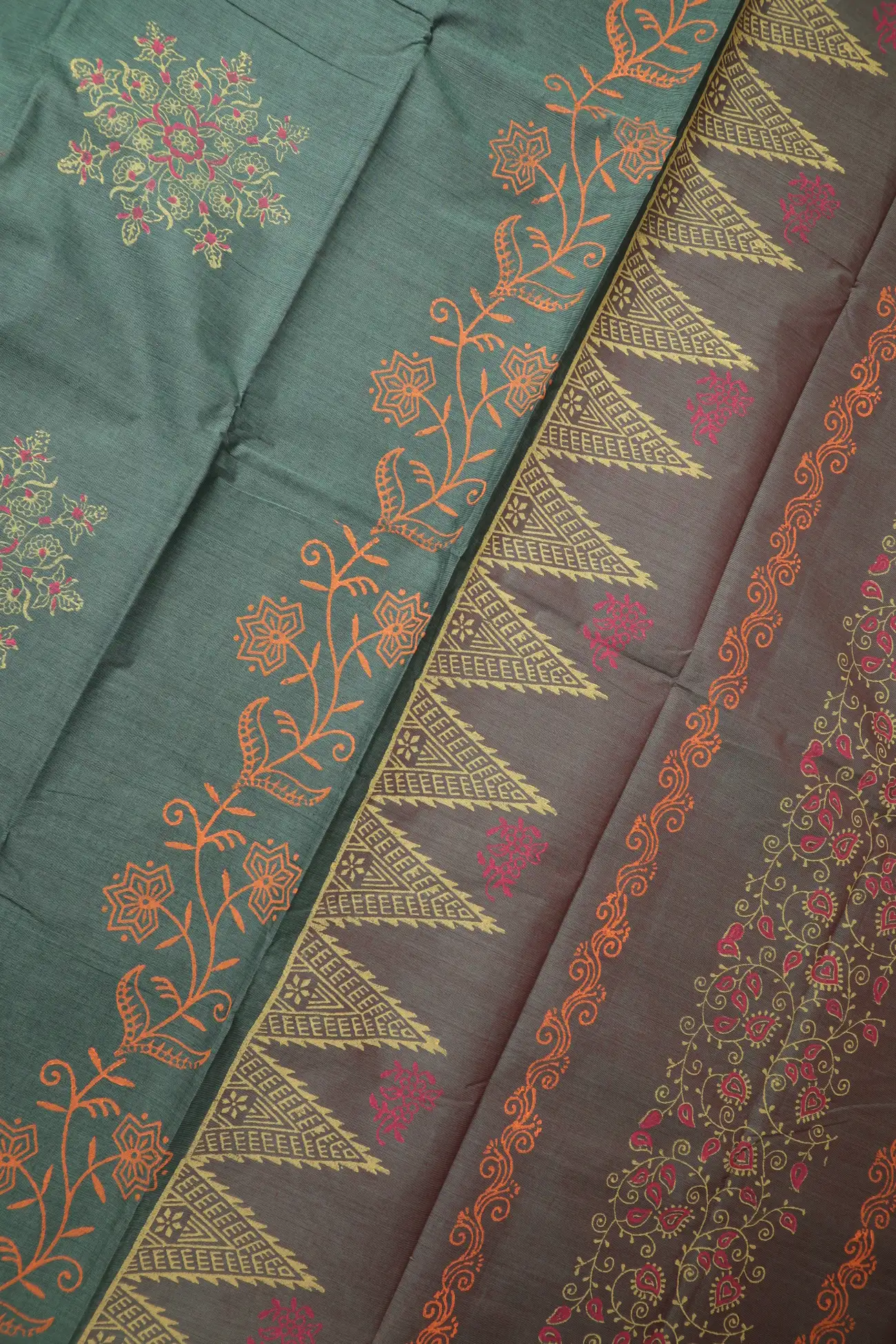 dark-gray-flower-chettinad-printed-saree-cp000133-c