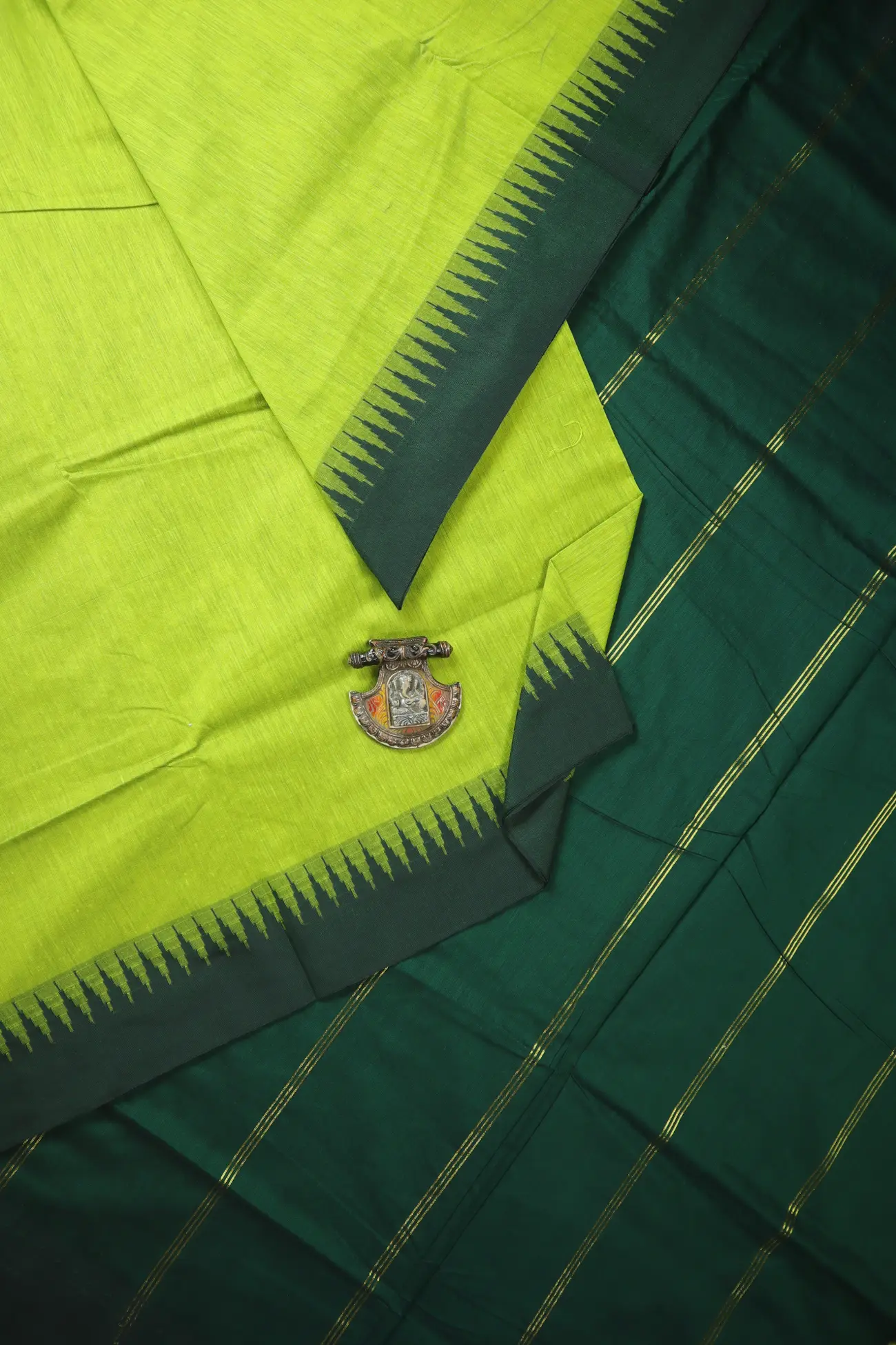 light-green-oosi-gopuram-kalyani-cotton-kc000322-a