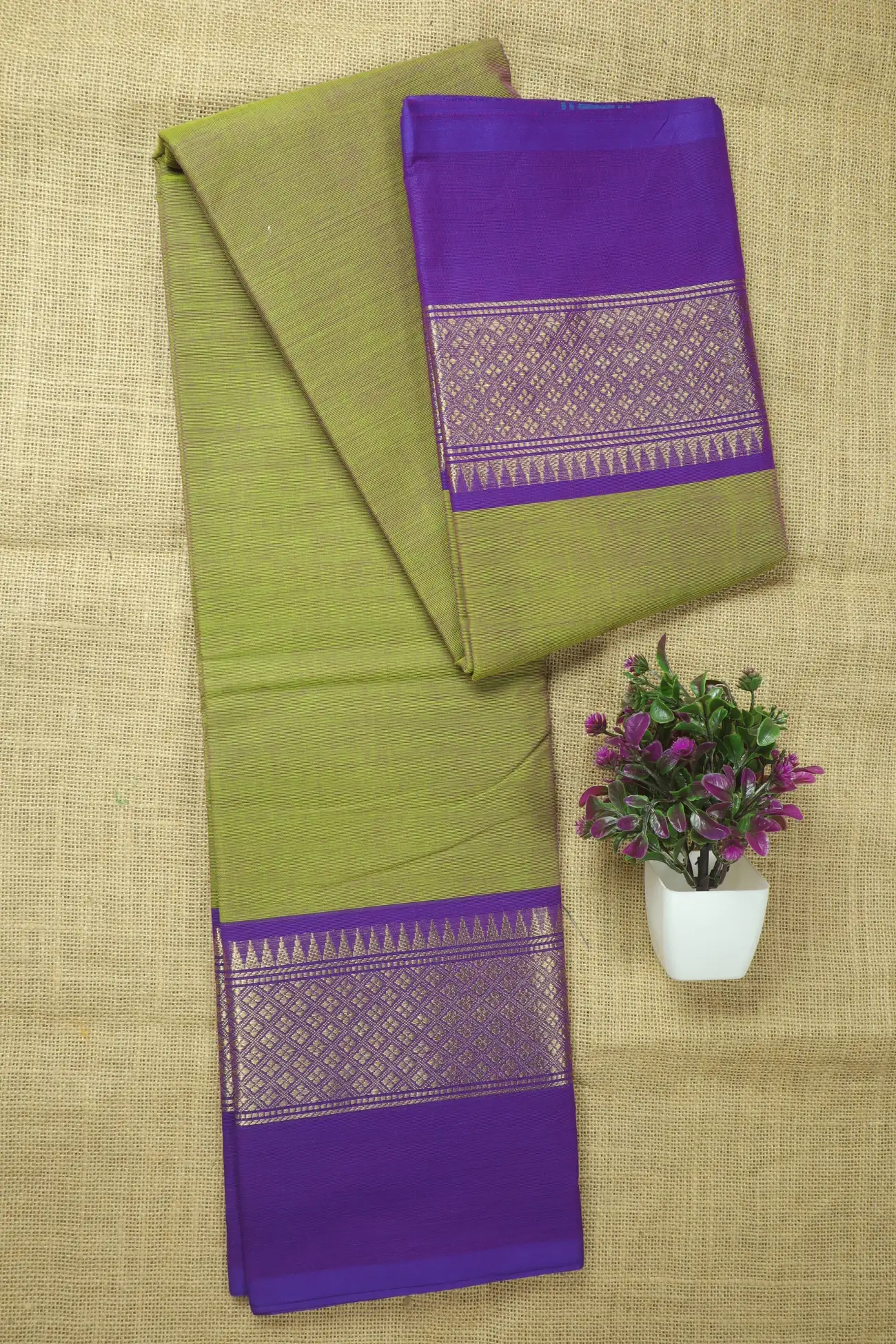 yellow-green-oosi-gopuram-flower-malarkodi-saree-mk008470-a