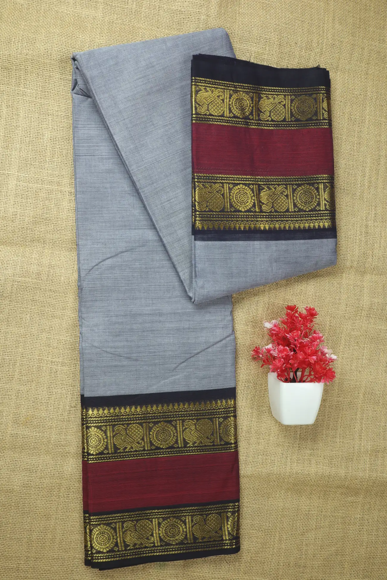 grey-peacock-rettai-pettu-malarkodi-saree-mk008458-a