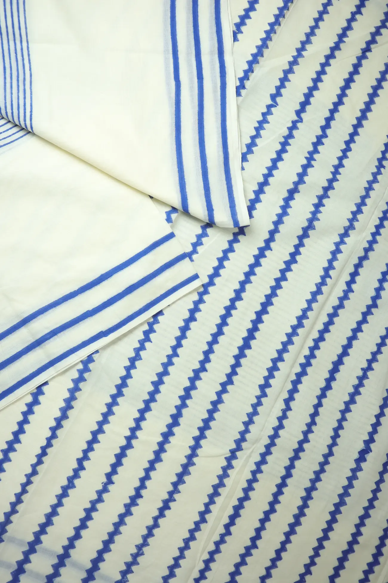 off-white-horizontal-stripes-mulmul-cotton-saree-mm001976-b