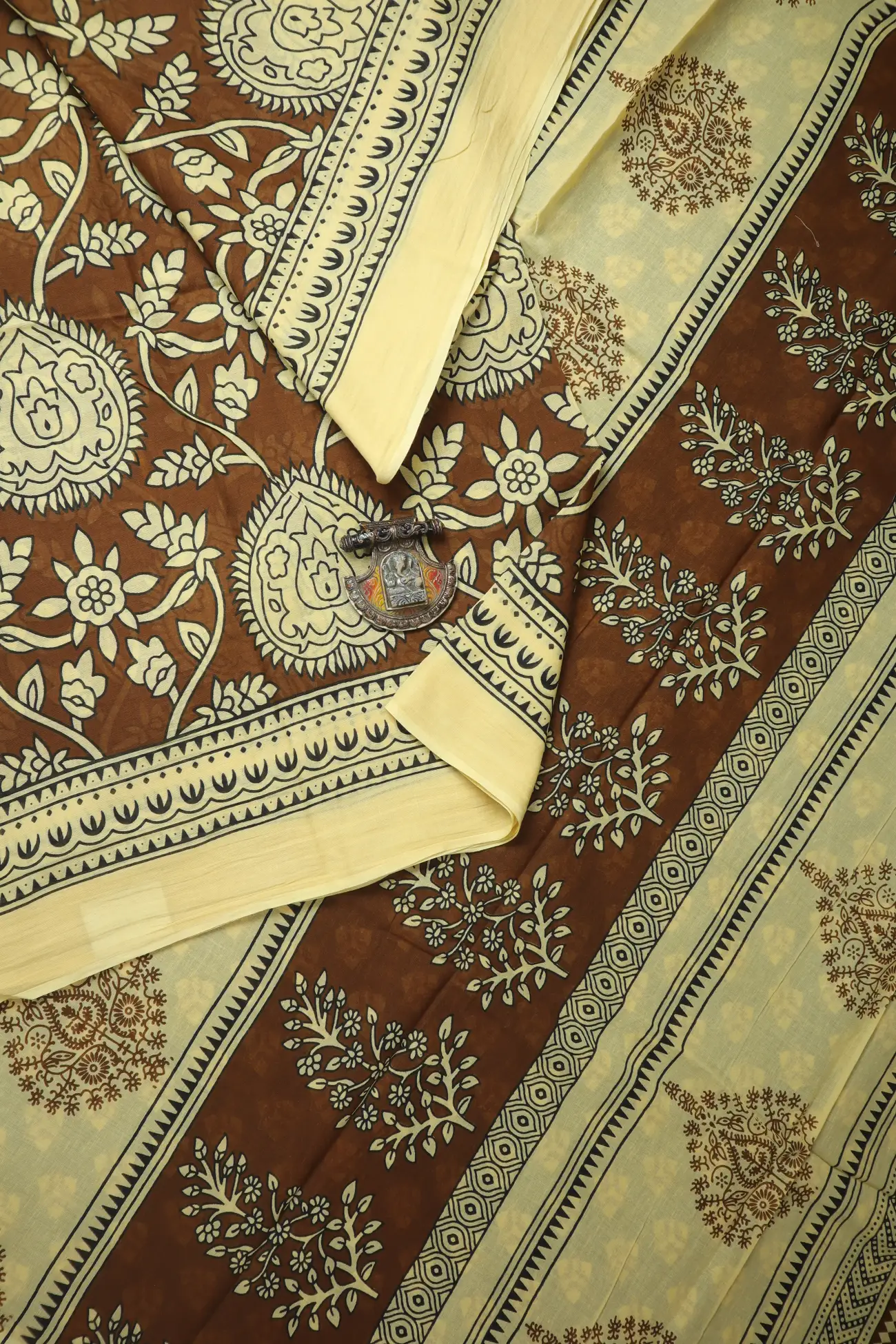 brown-flower-mulmul-cotton-saree-mm001967-a