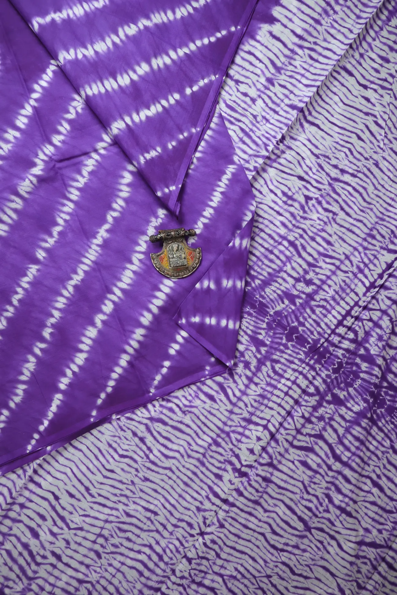 medium-purple-batik-mulmul-cotton-saree-mm002002-a