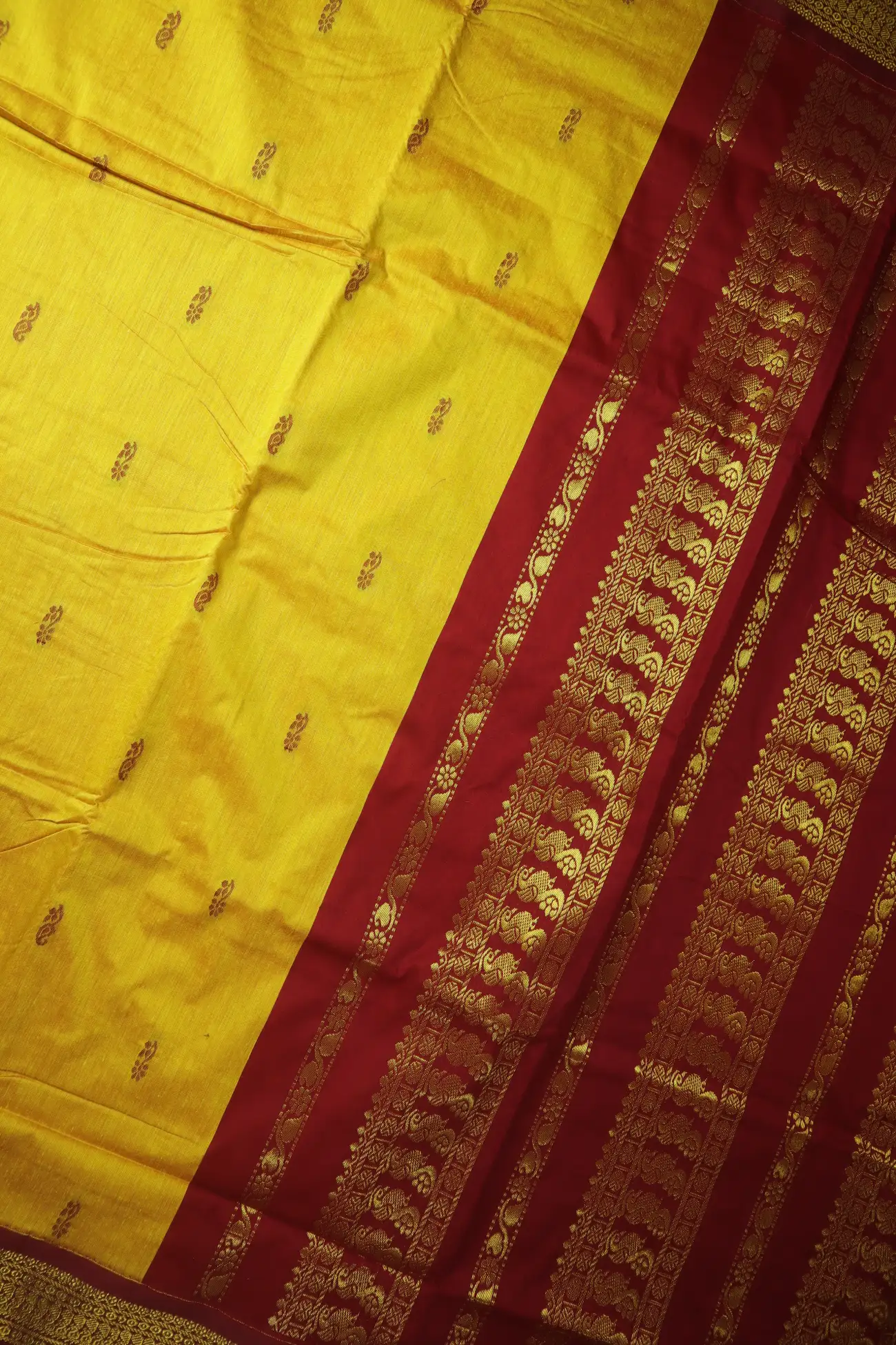 yellow-flower-peacock-kalyani-cotton-kc000293-c