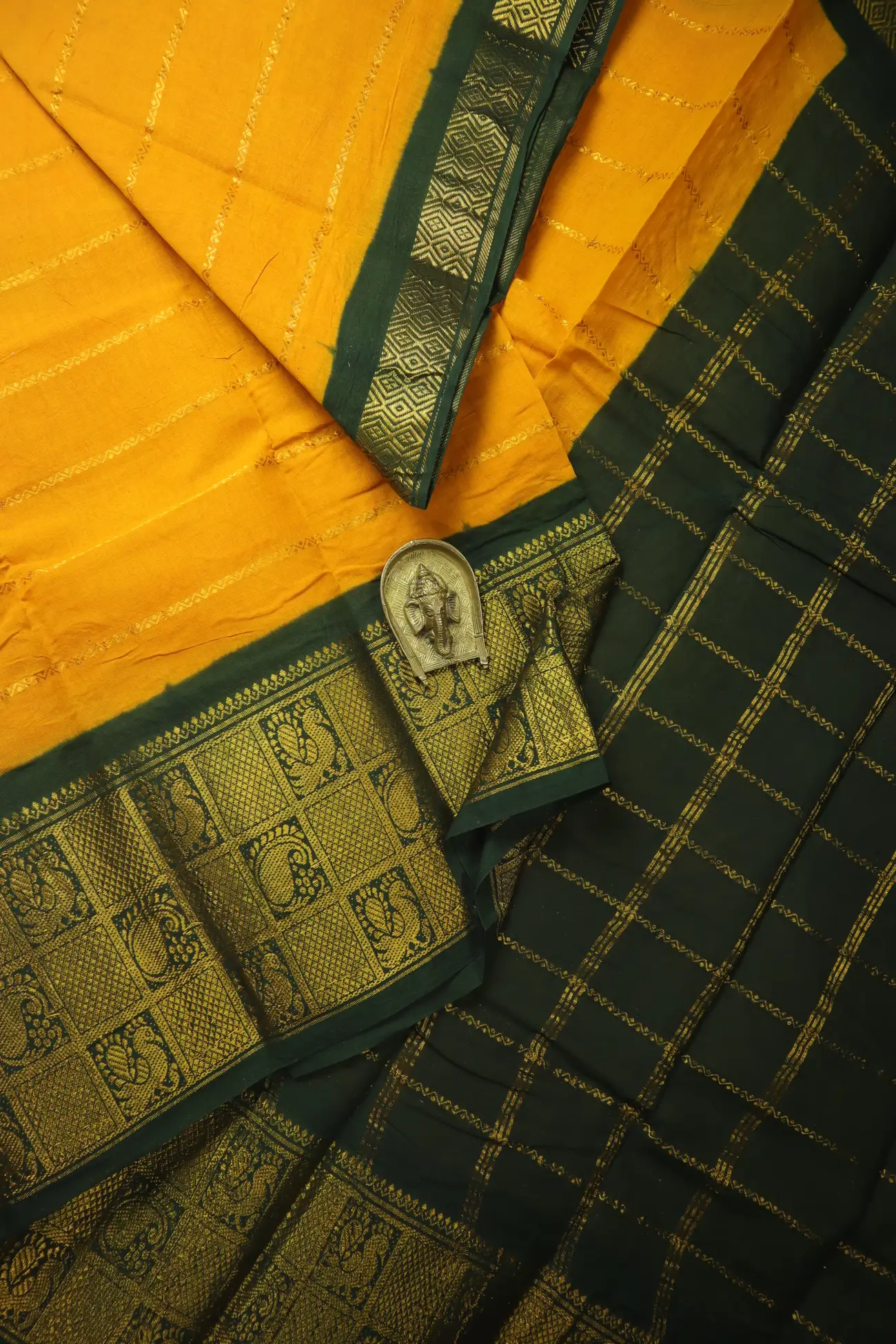 orange-peacock-veldhari-madurai-sungudi-saree-ss006717-a