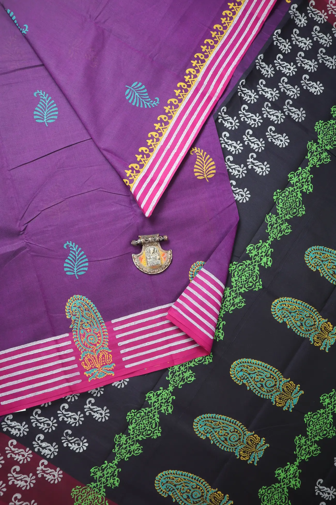 purple-leaf-chettinad-printed-saree-gc002982-a