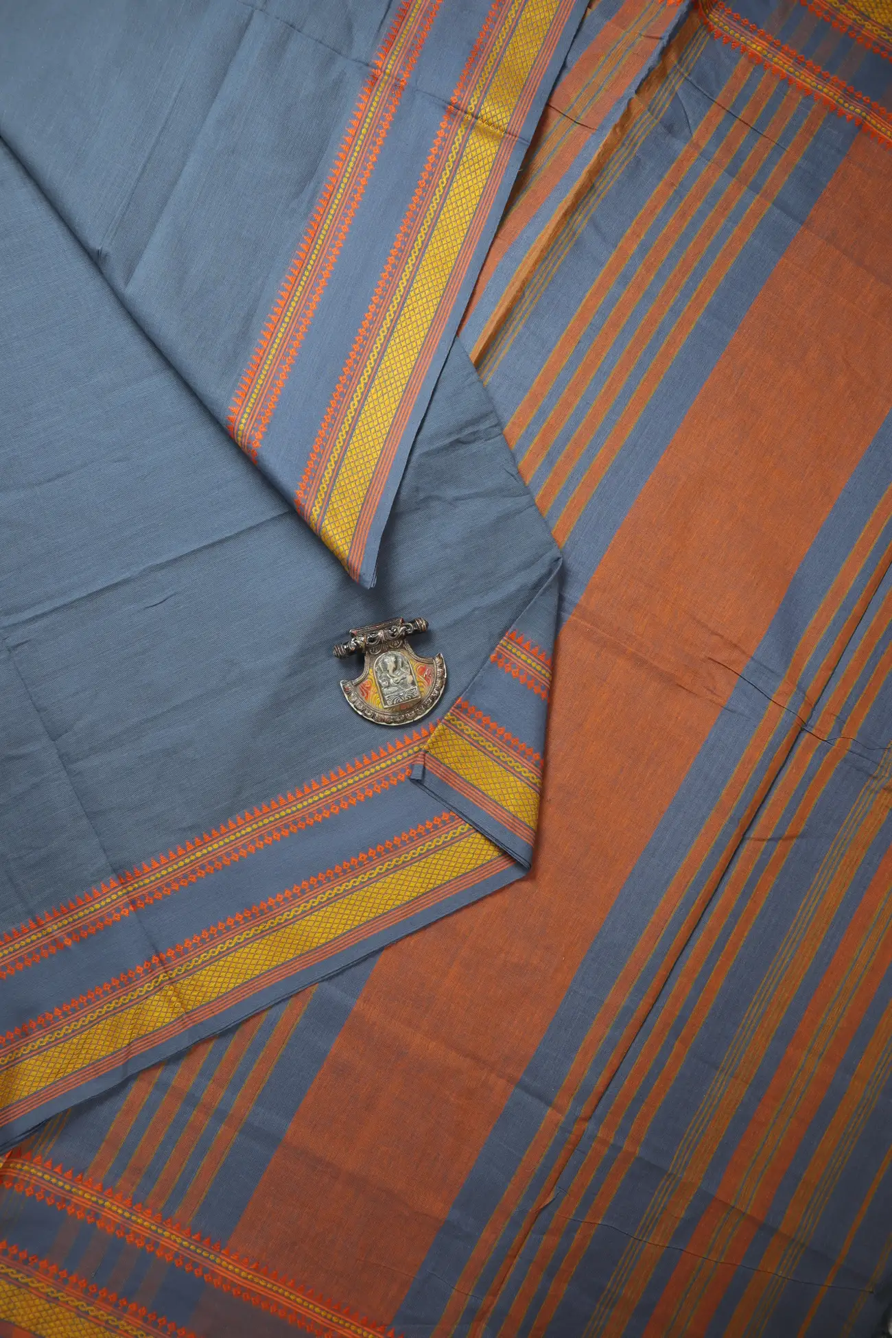 light-sky-blue-plain-begumpuri-saree-kv001527-a
