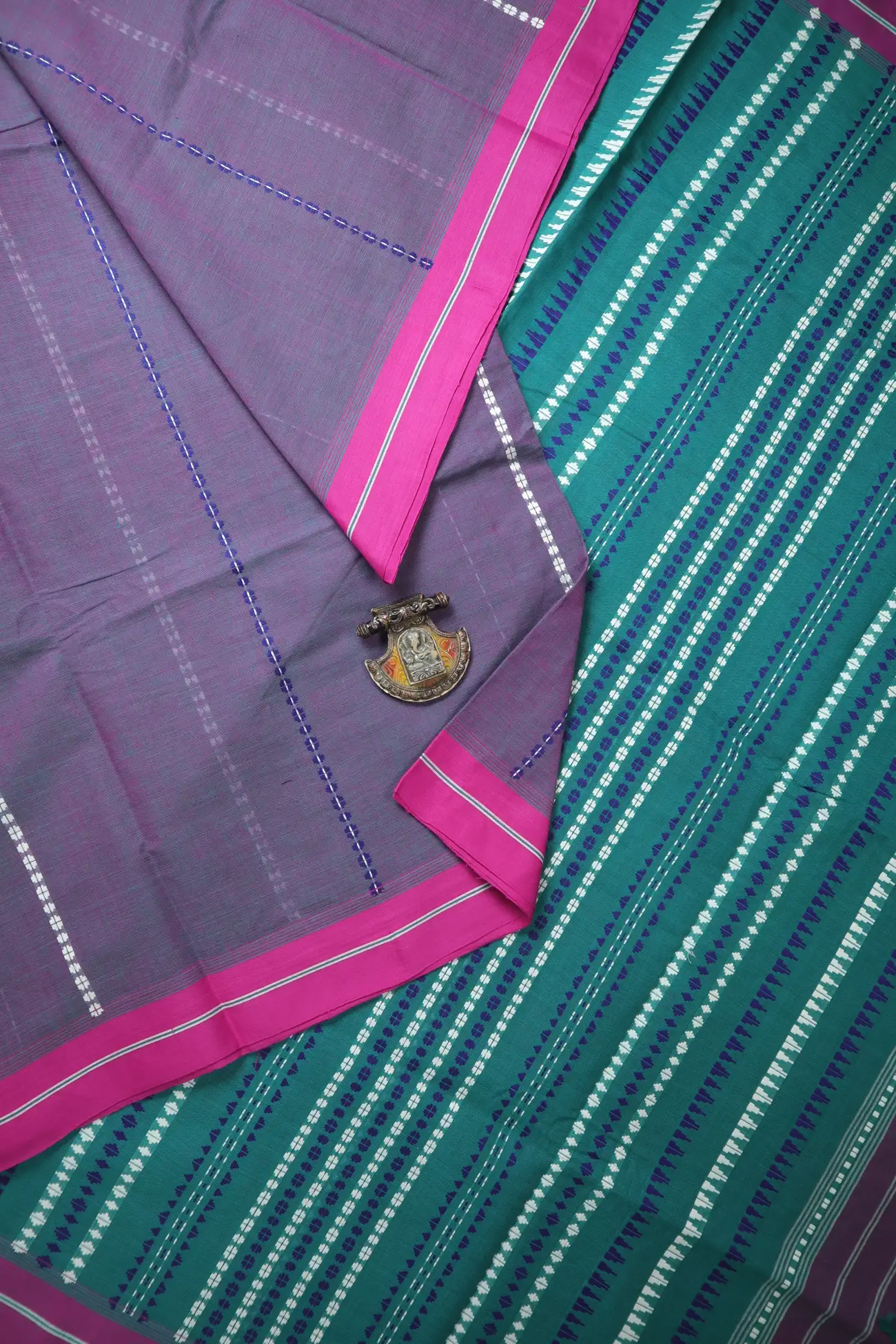 medium-purple-vertical-stripes-begumpuri-saree-kv001531-a