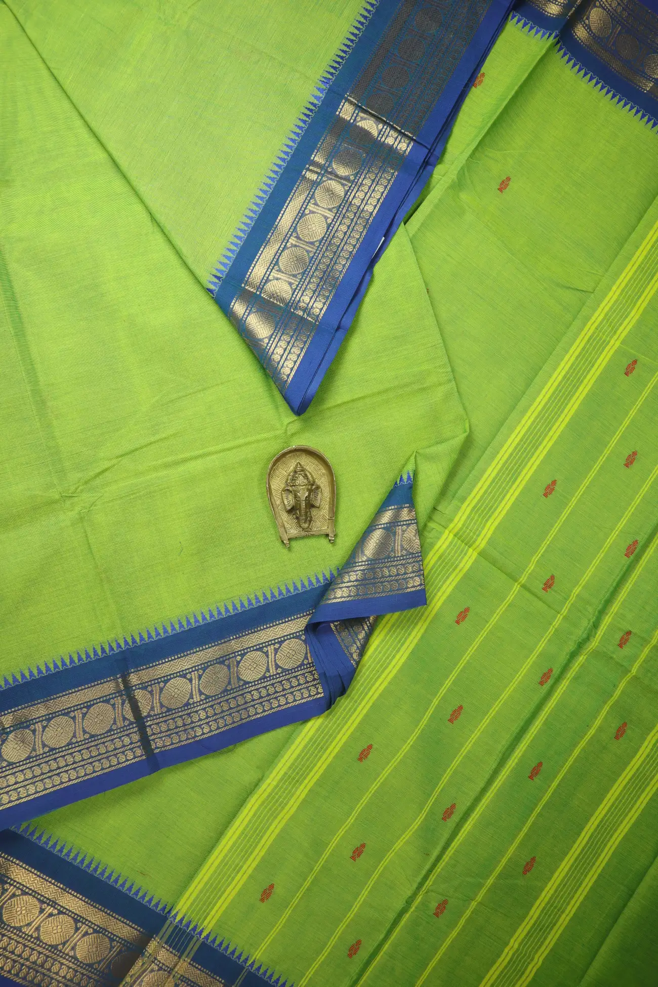 light-green-ruthratcham-temple-grand-chettinad-saree-gc002960-a