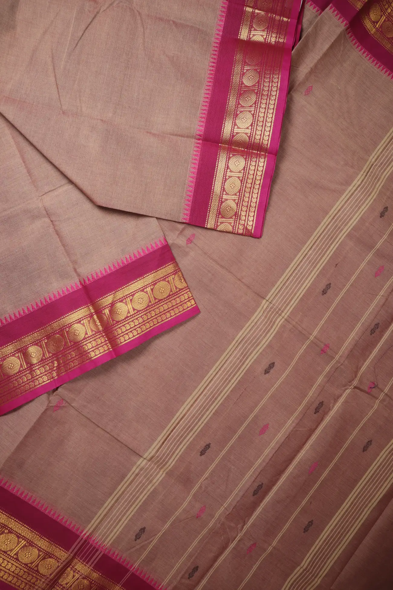misty-rose-ruthratcham-temple-grand-chettinad-saree-gc002958-b