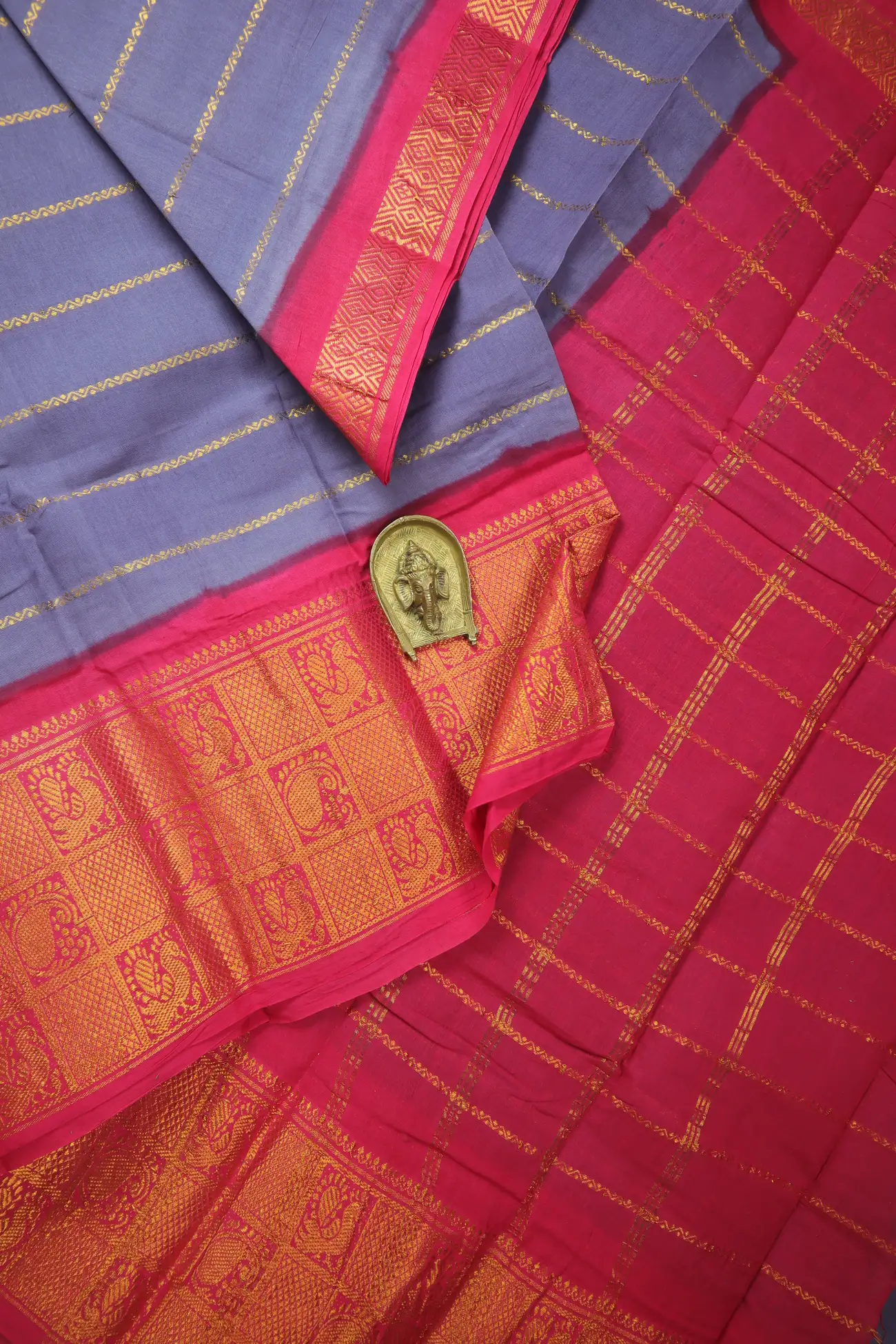lavender-veldhari-peacock-madurai-sungudi-saree-ss006705-a