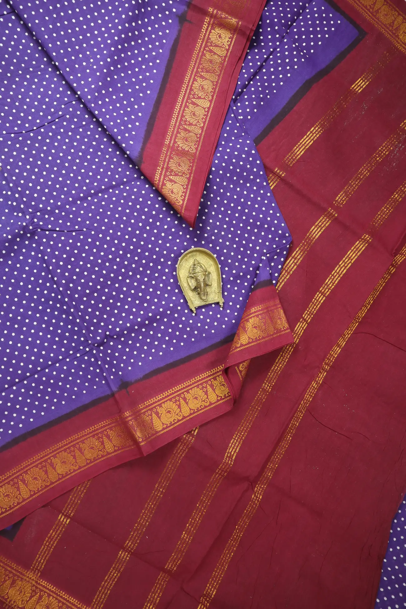 dark-slate-blue-dots-peacock-madurai-sungudi-saree-ss006652-a