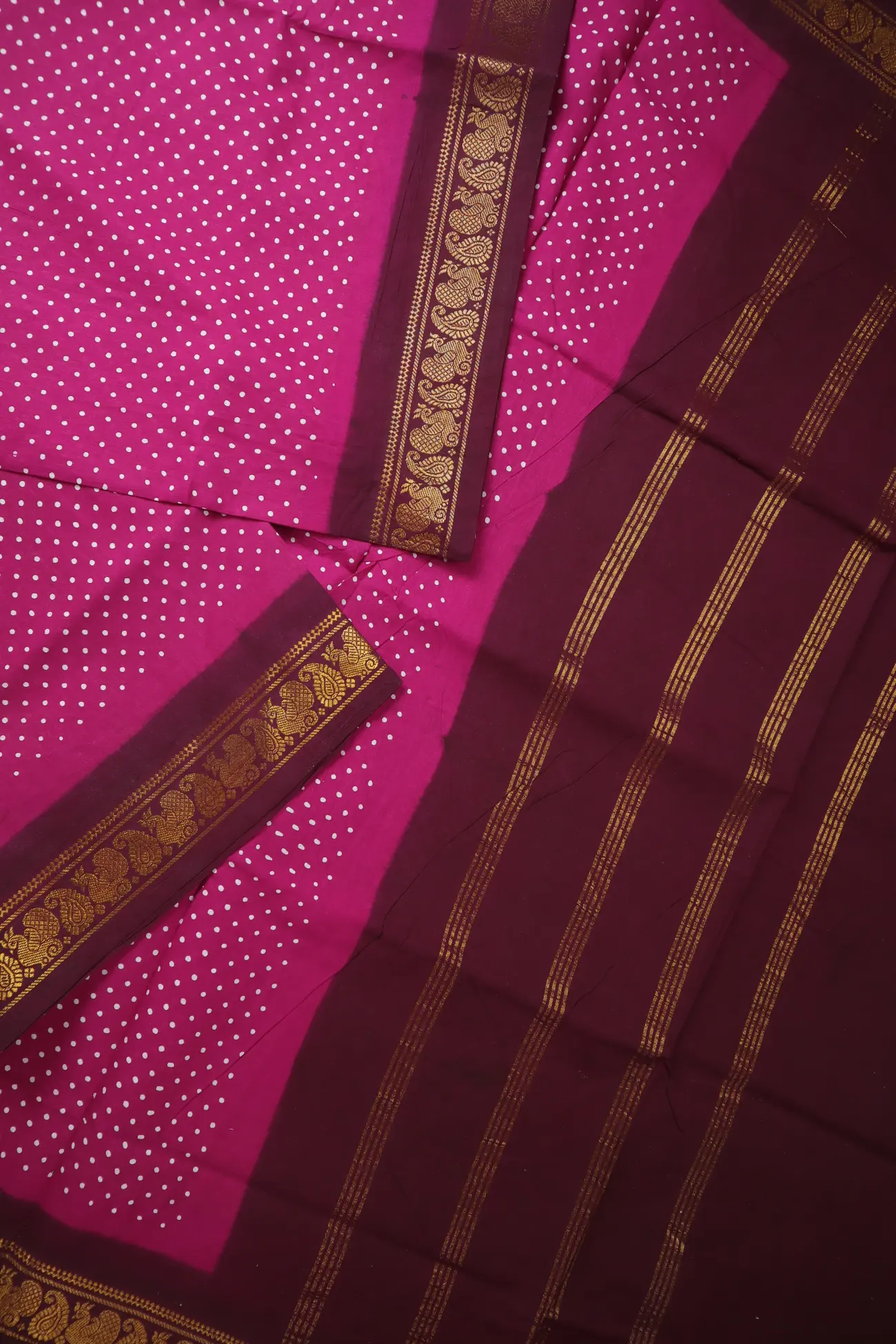 pink-dots-peacock-mango-madurai-sungudi-saree-ss006674-b