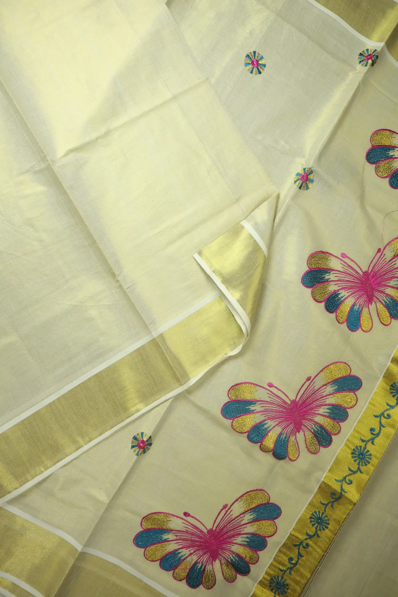 off-white-butterfly-kerala-saree-kls000240-b