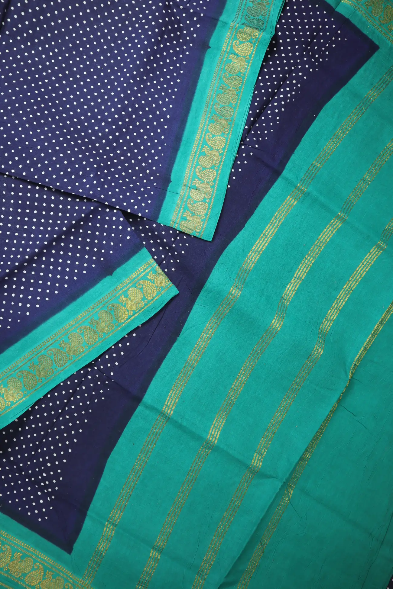 navy-dots-peacock-madurai-sungudi-saree-ss006661-b