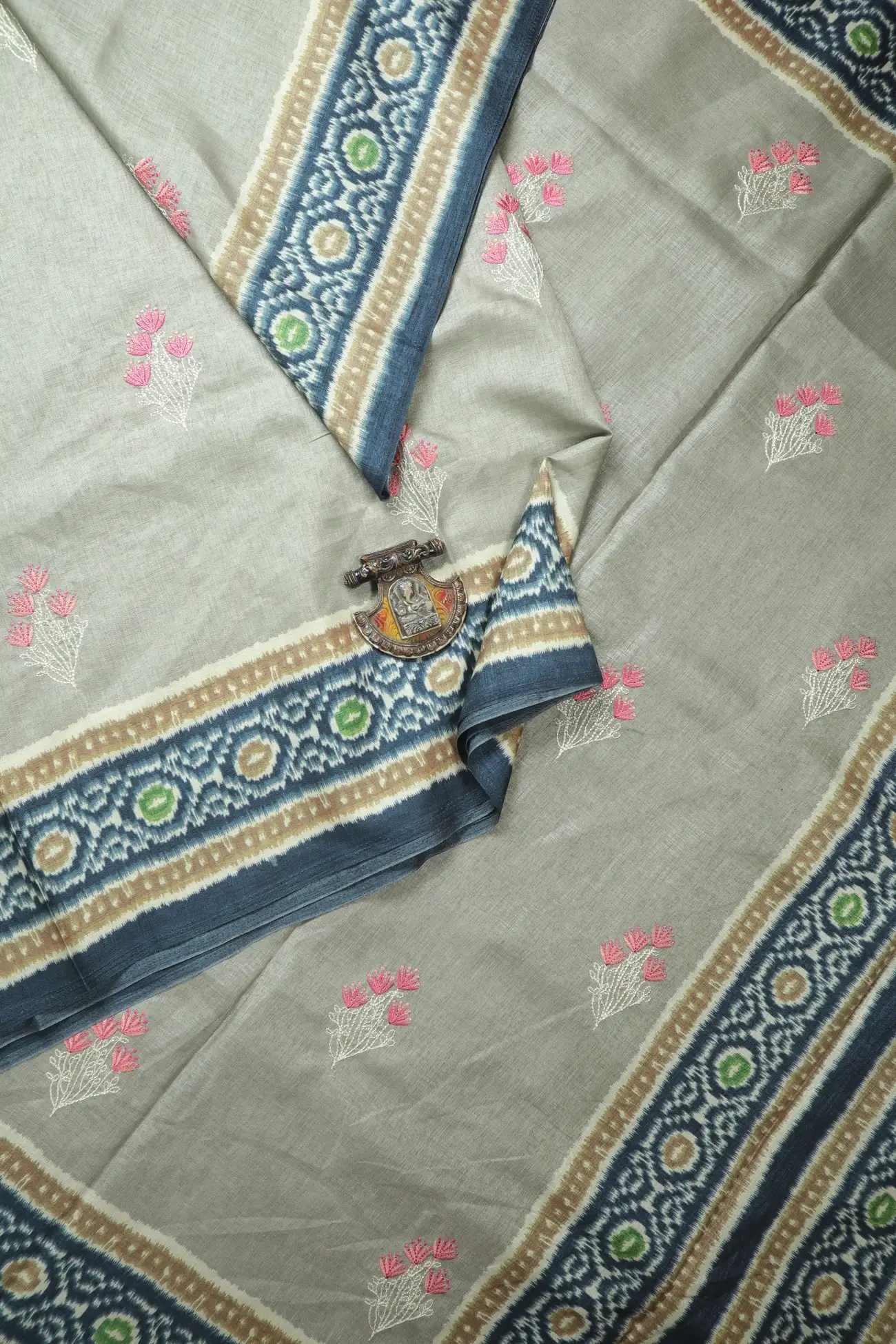 grey-flower-fancy-saree-fs000079-a