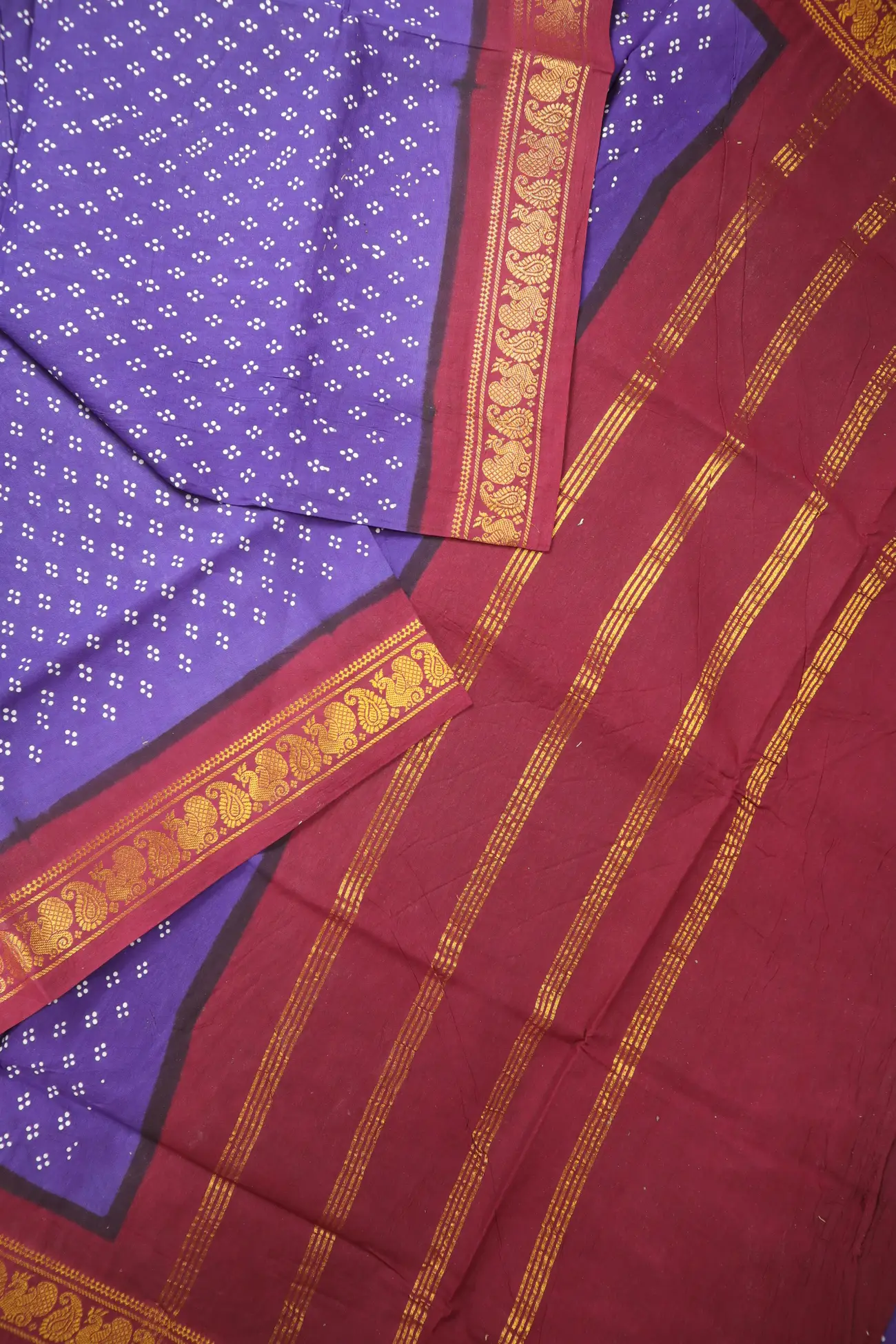 indigo-dots-peacock-mango-madurai-sungudi-saree-ss006667-b