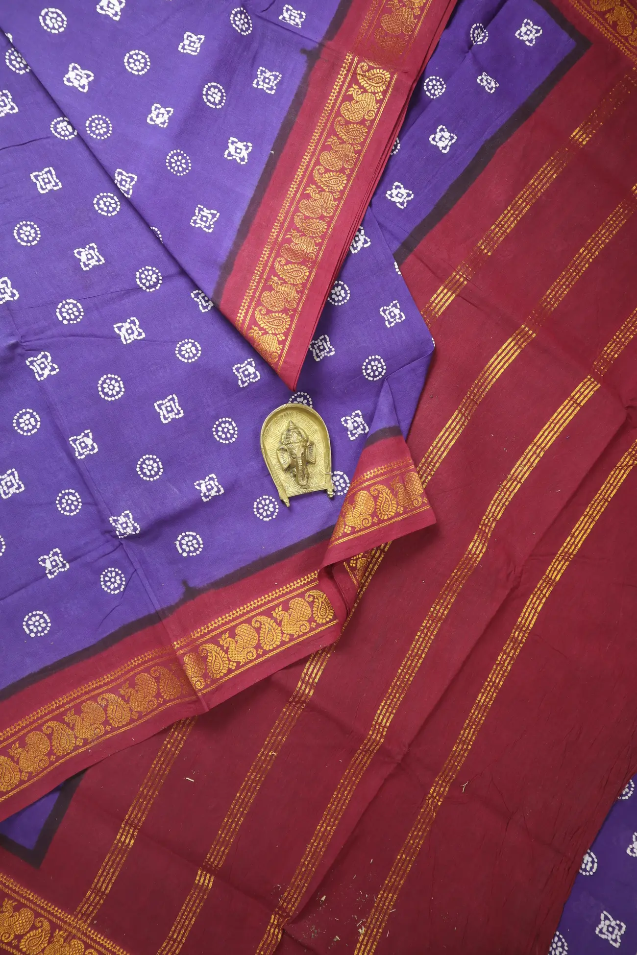 indigo-peacock-mango-dots-madurai-sungudi-saree-ss006675-a