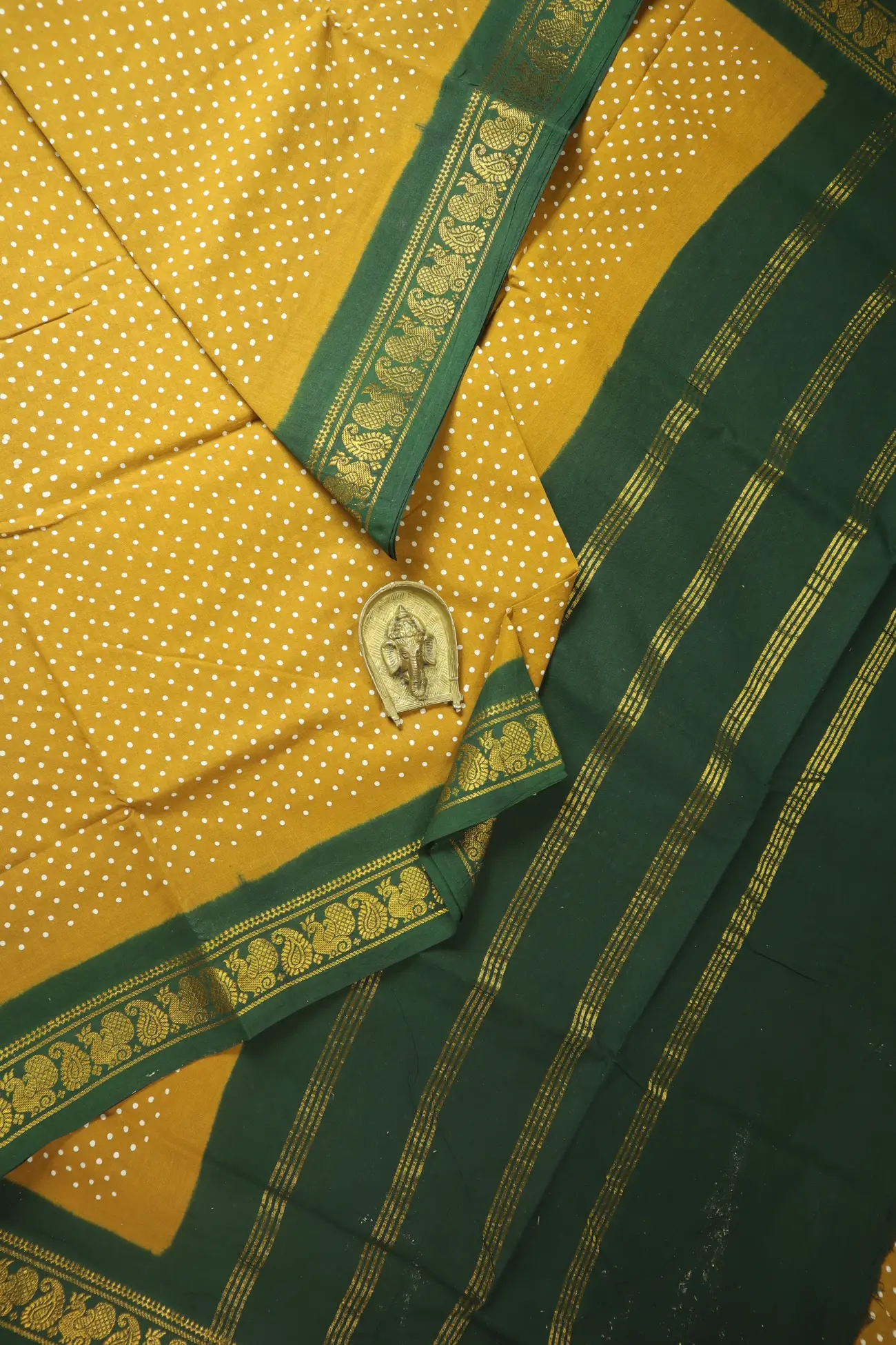 peru-peacock-mango-madurai-sungudi-saree-ss006630-a