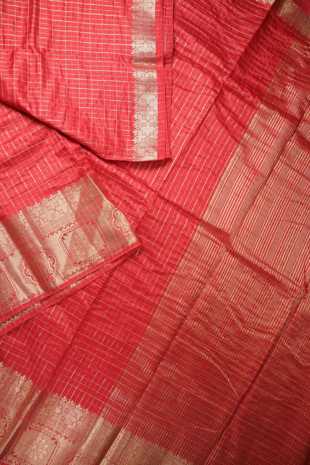 red-kolam-flower-fancy-saree-fs000084-b