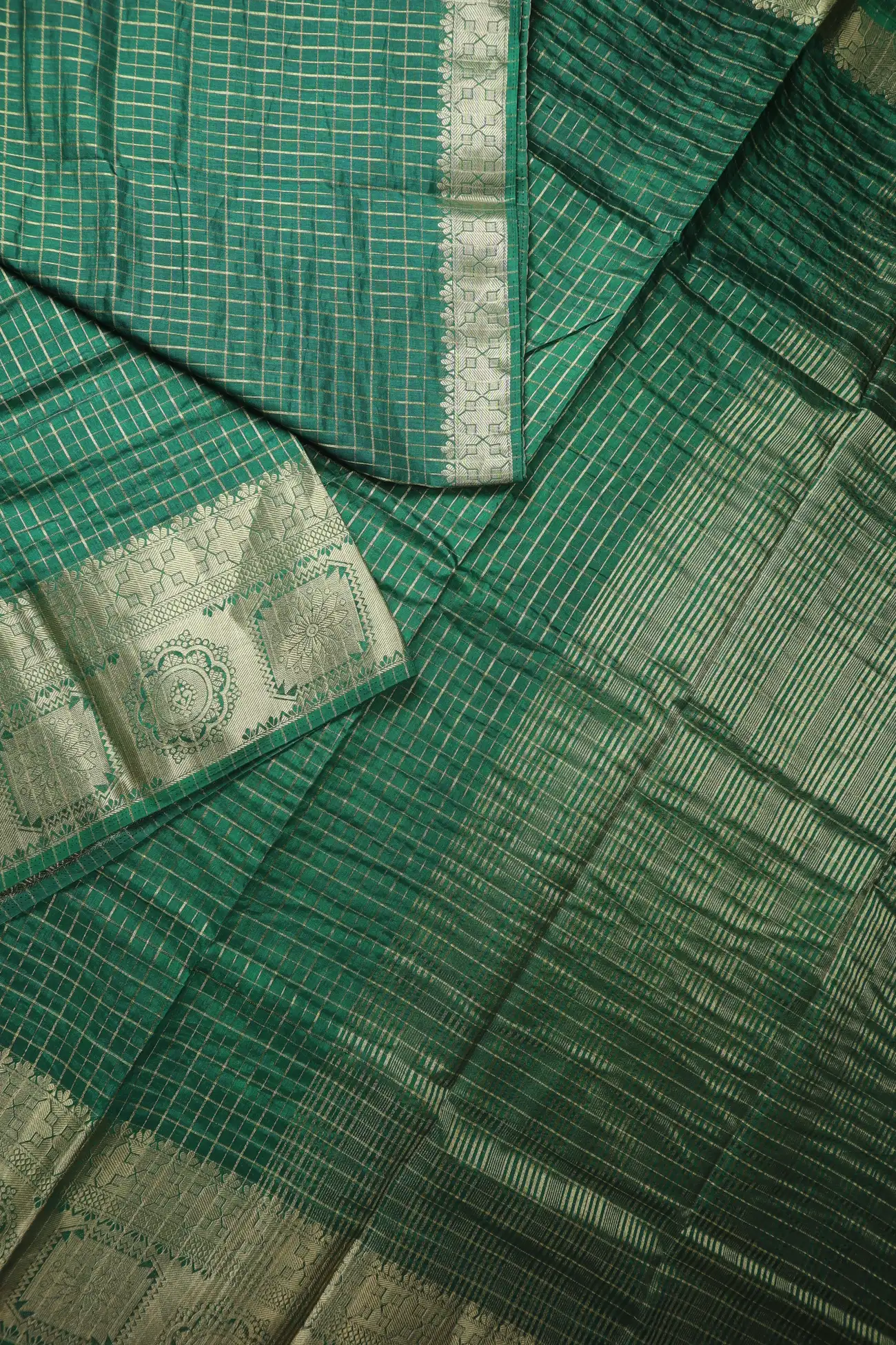 dark-green-kolam-flower-fancy-saree-fs000081-b
