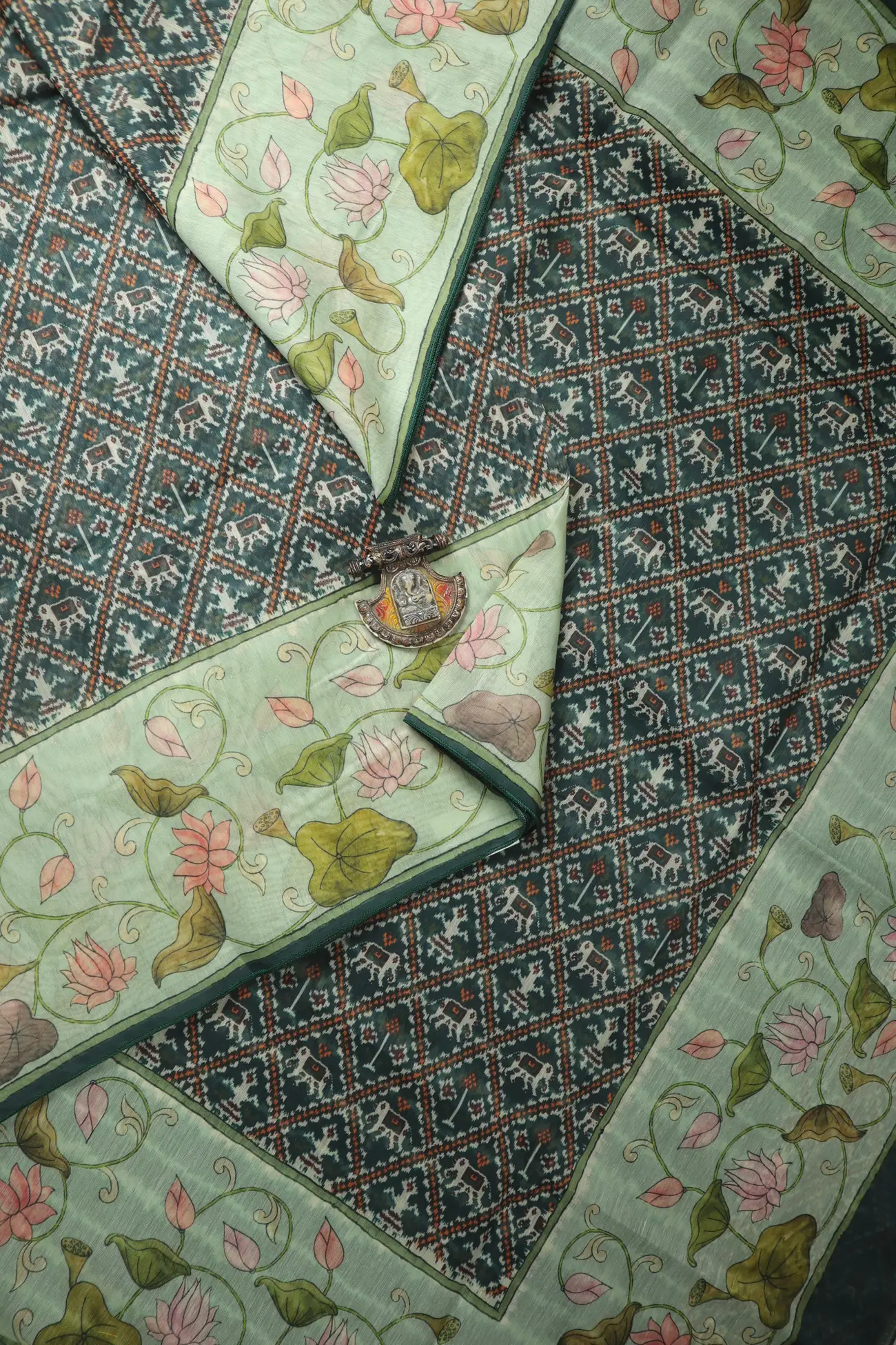 dark-green-flower-fancy-saree-fs000052-a
