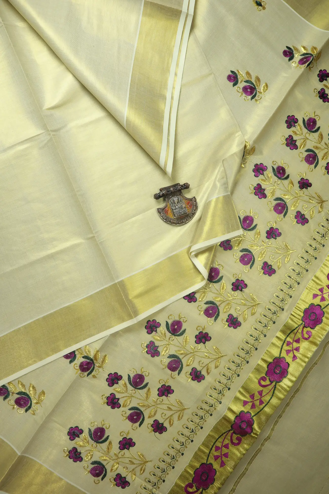 off-white-flower-kerala-saree-kls000238-a