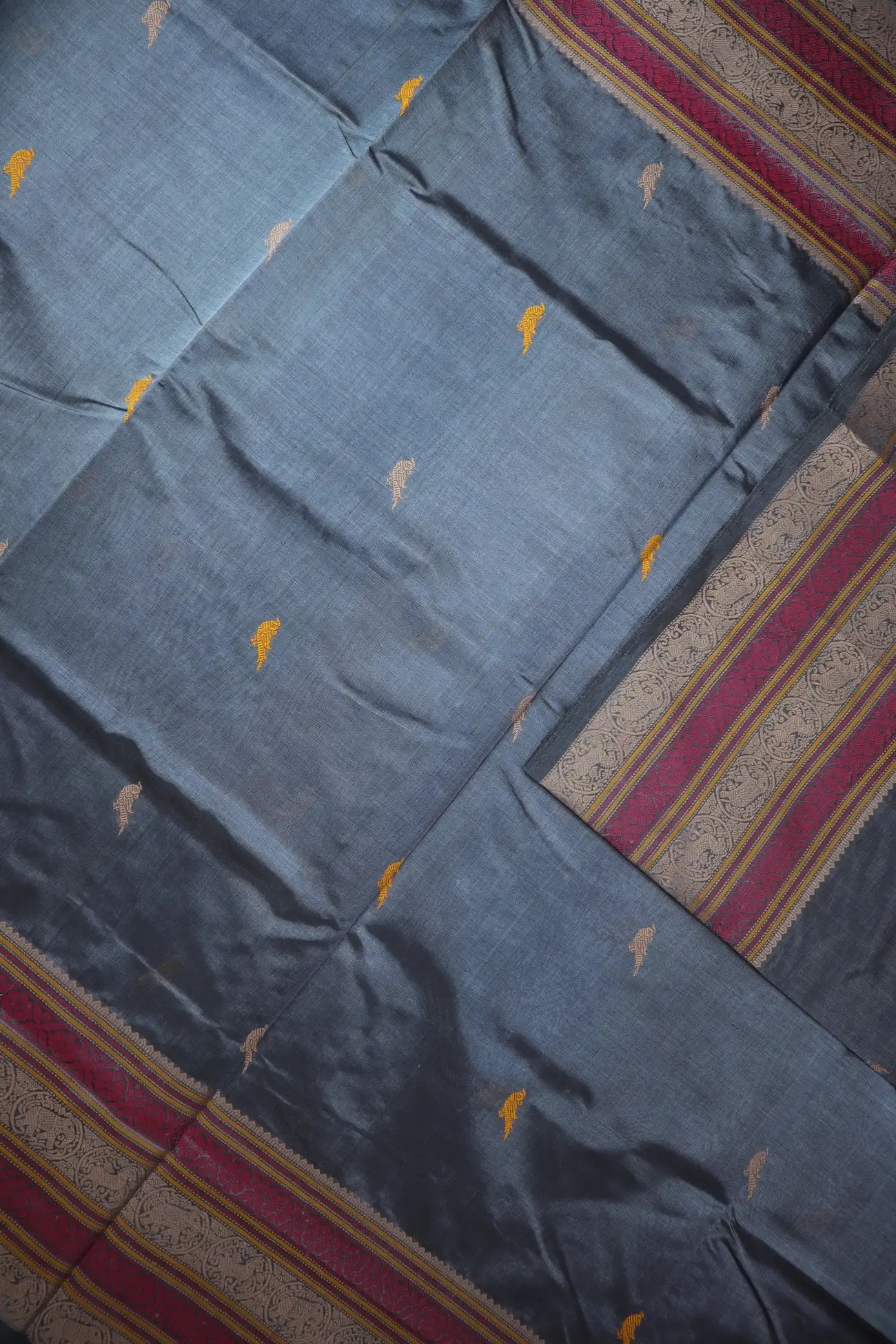 grey-elephant-parrot-kanchi-silk-cotton-saree-sc003163-c