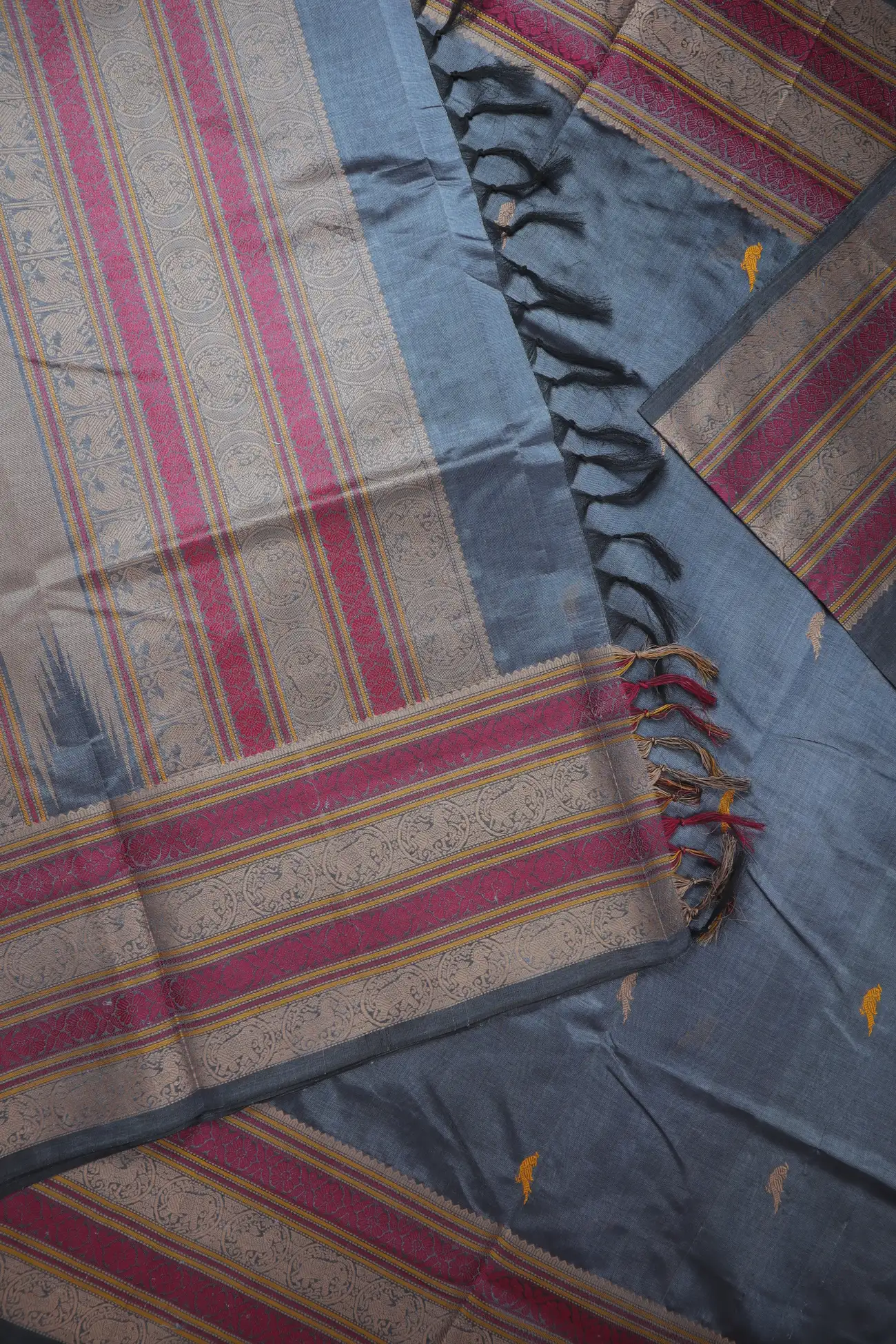 grey-elephant-parrot-kanchi-silk-cotton-saree-sc003163-d