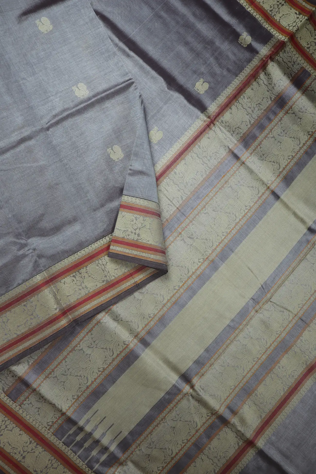 grey-elephant-peacock-kanchi-silk-cotton-saree-sc003162-b