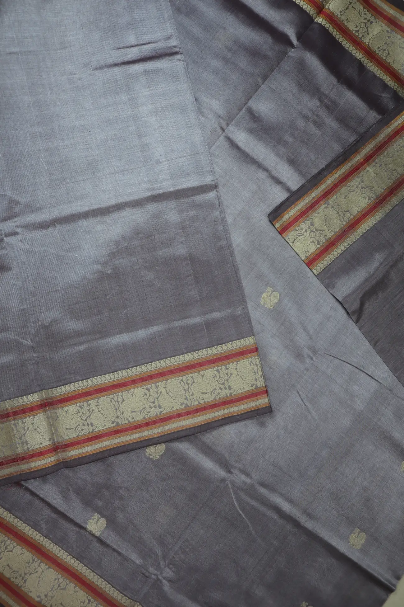 grey-elephant-peacock-kanchi-silk-cotton-saree-sc003162-e