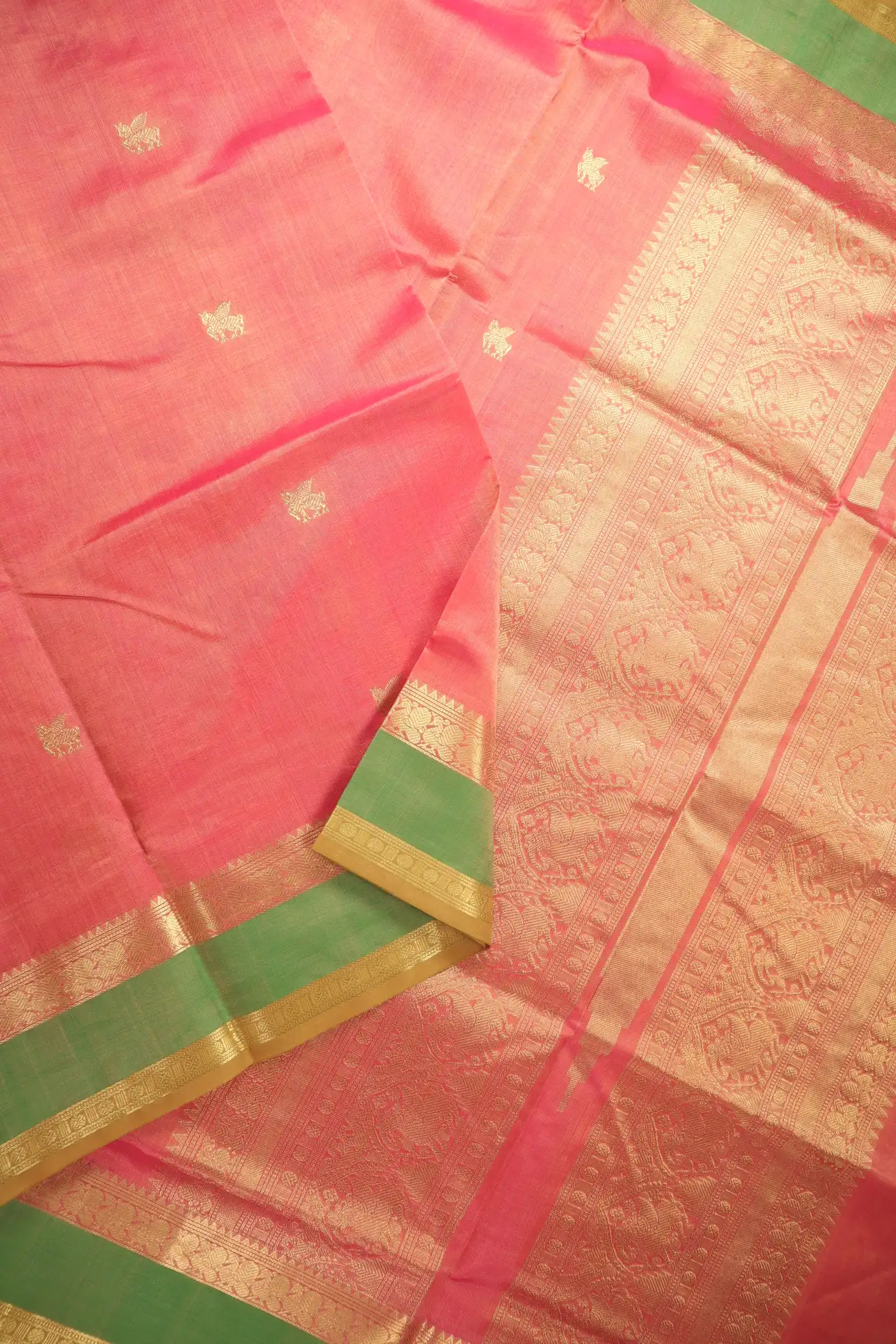 coral-peacock-unicorn-kanchi-silk-cotton-saree-sc003189-b