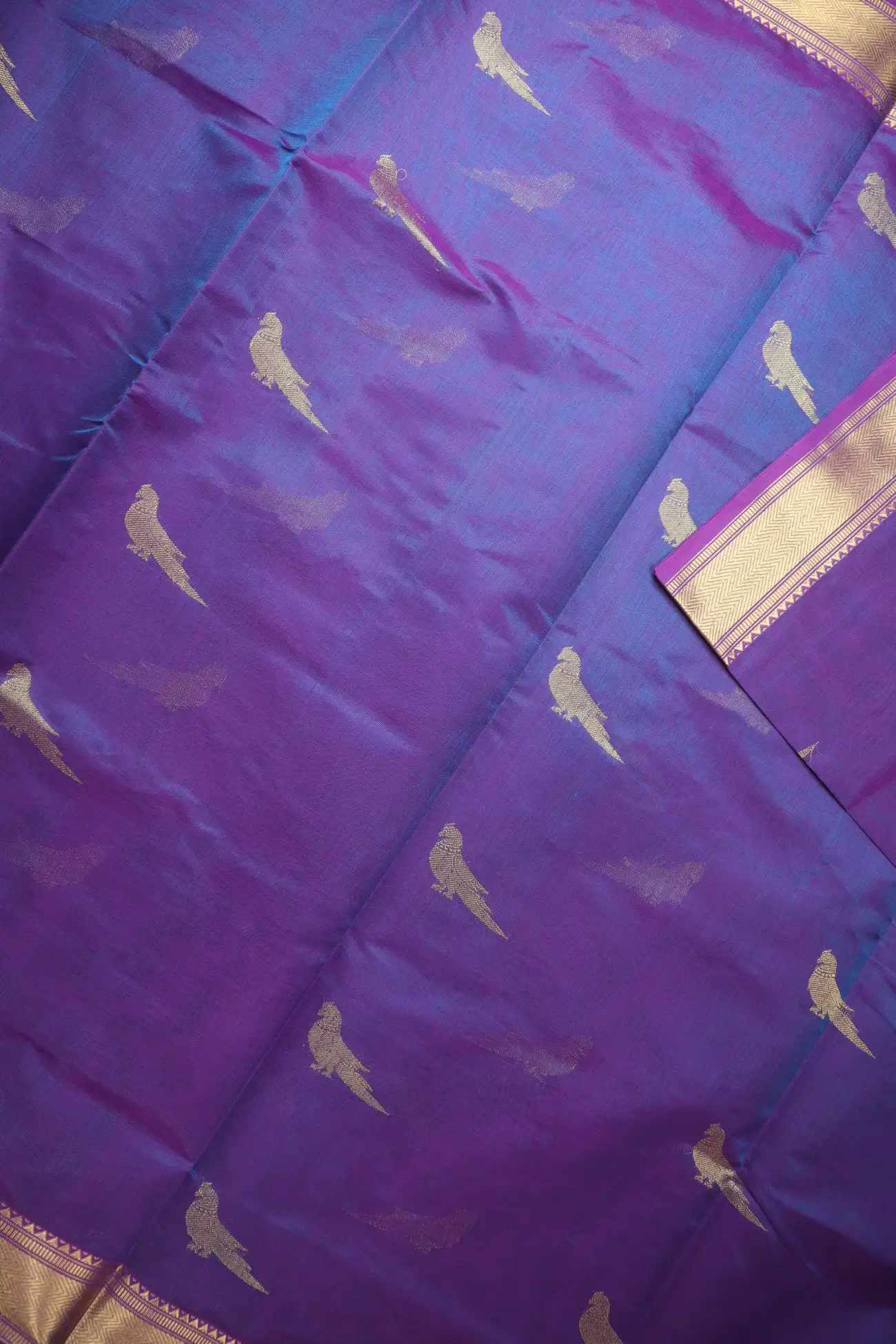 medium-purple-parrot-kanchi-silk-cotton-saree-sc003190-c