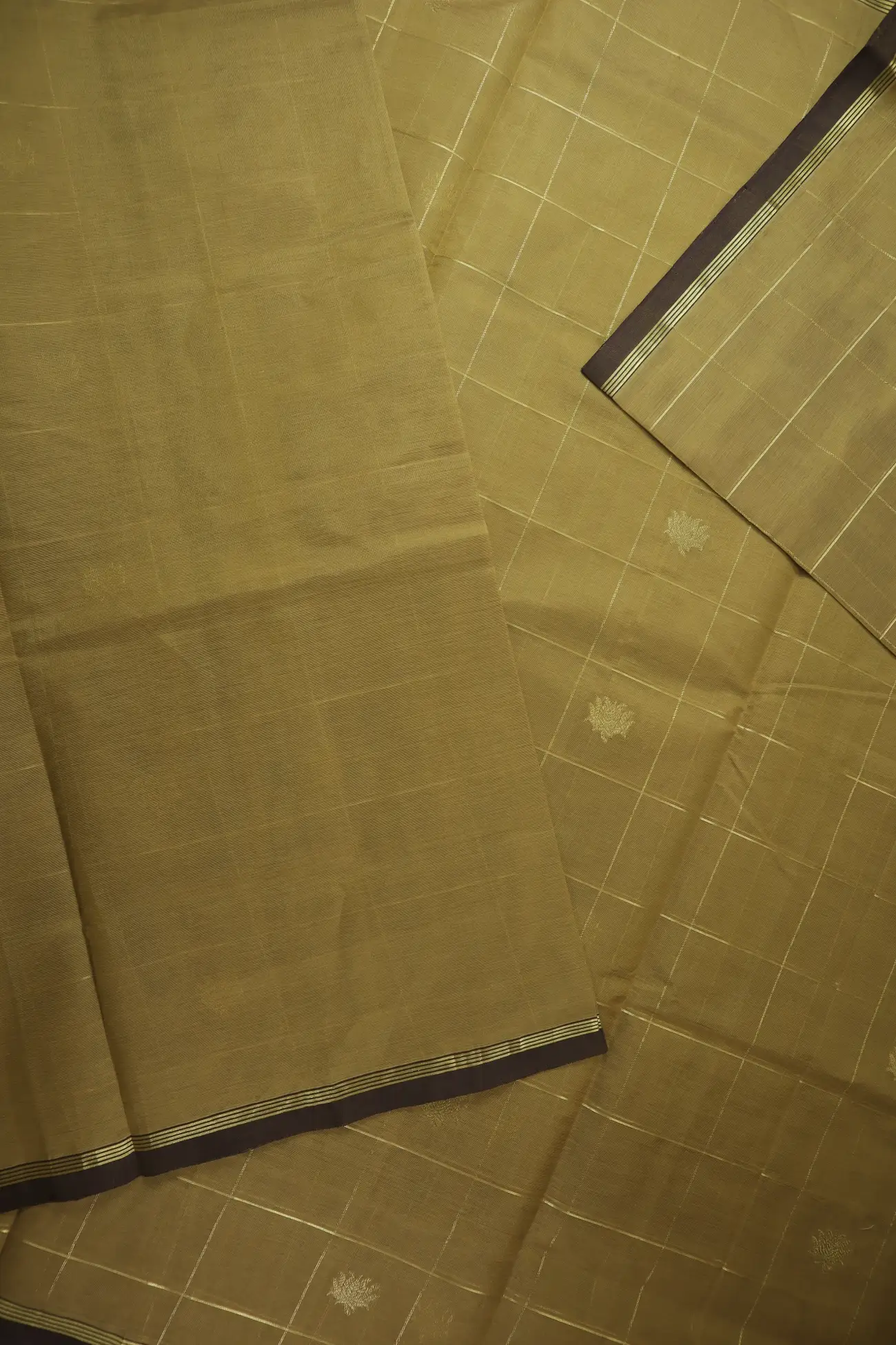 beige-lotus-checked-kanchi-silk-cotton-saree-sc003175-e