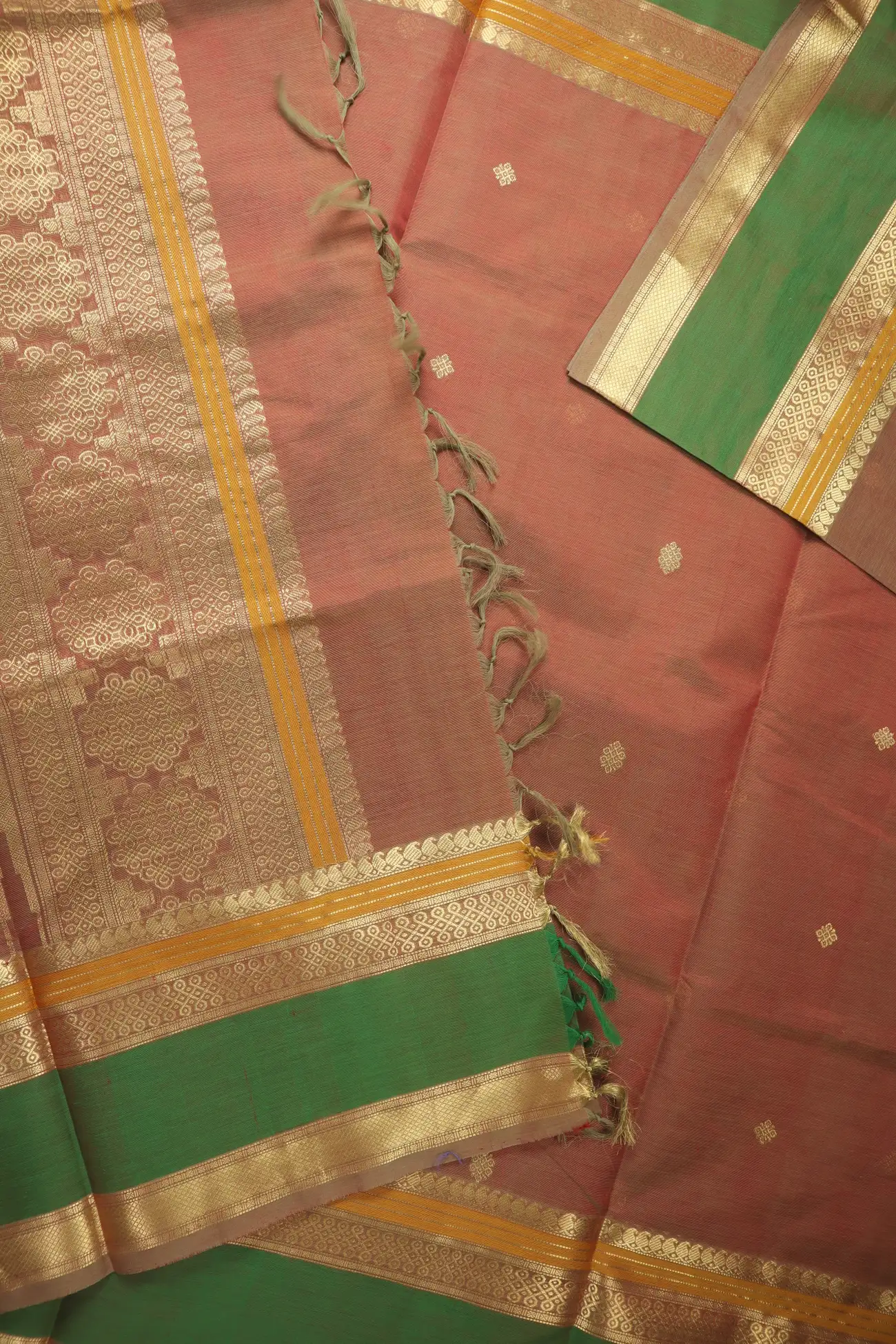 sandy-brown-kolam-mango-kanchi-silk-cotton-saree-sc003229-d