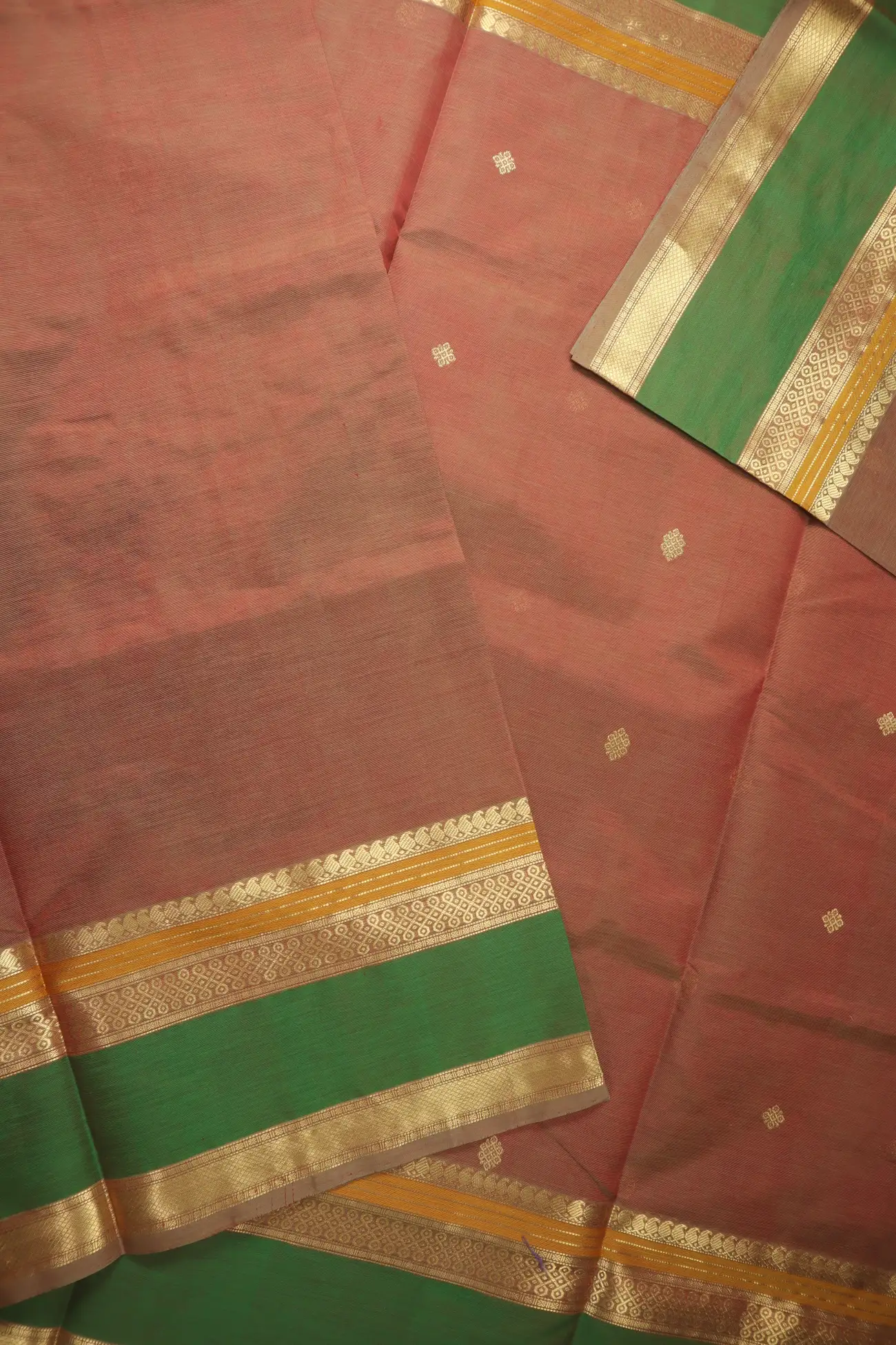 sandy-brown-kolam-mango-kanchi-silk-cotton-saree-sc003229-e