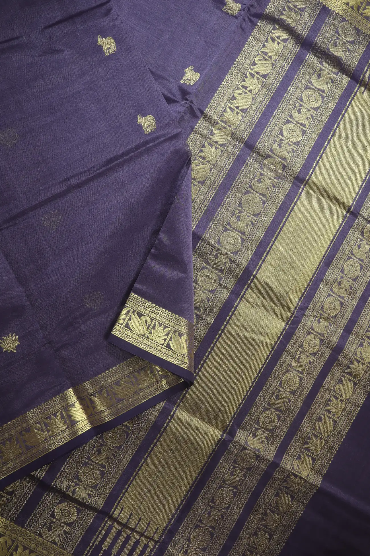 jamun-cow-lotus-kanchi-silk-cotton-saree-sc003188-b